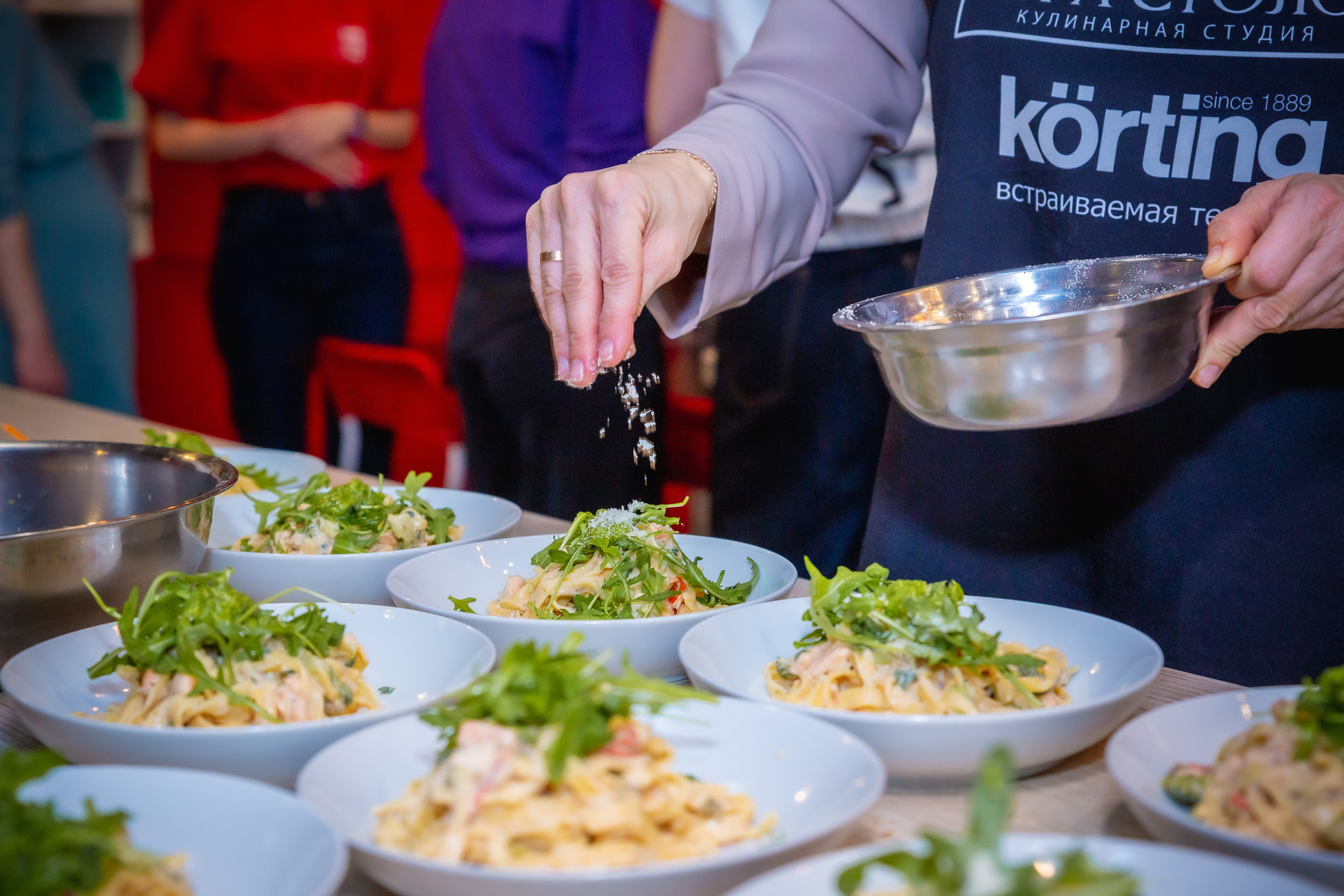 Игра столов. Репортажный, семейный, свадебный фотограф Санкт-Петербург Ольга Лесюк