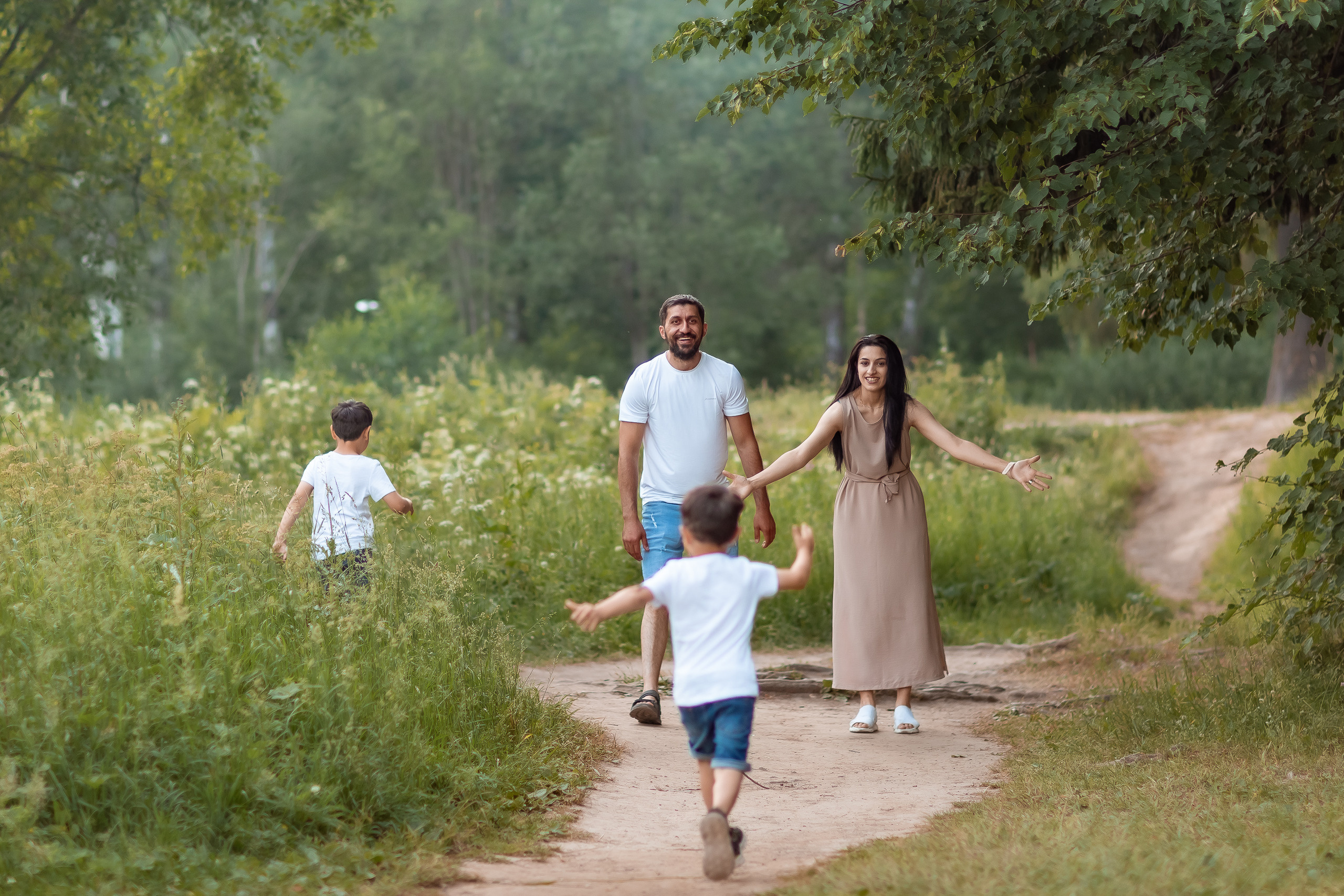 Летняя семейная съемка в Шуваловском парке. Репортажный, семейный, свадебный фотограф Санкт-Петербург Ольга Лесюк