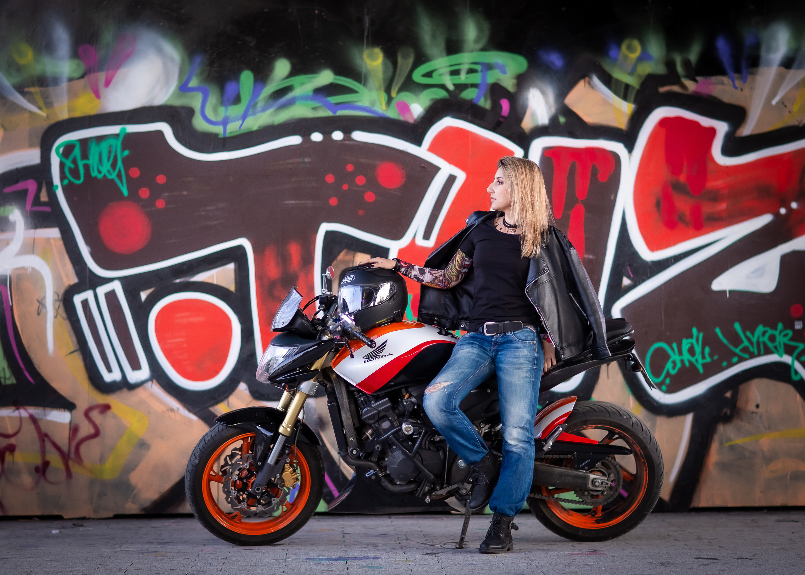 Ирочка, фотосессия с мотоциклом. Репортажный, семейный, свадебный фотограф Санкт-Петербург Ольга Лесюк