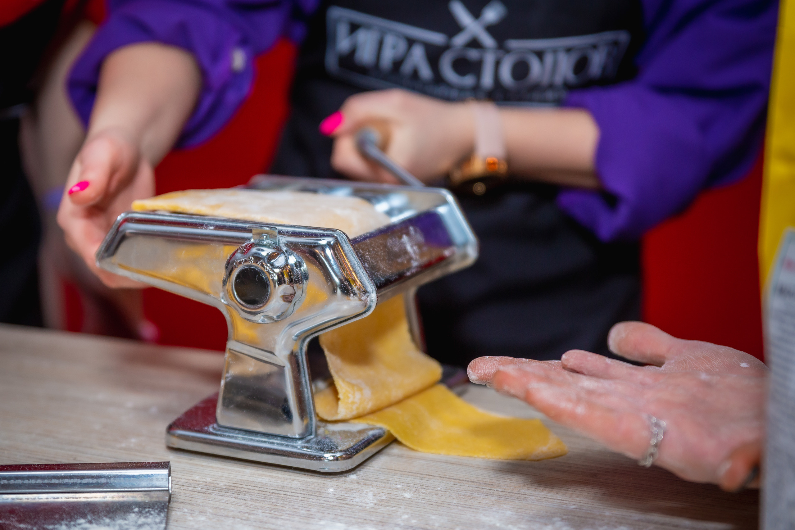 Игра столов. Репортажный, семейный, свадебный фотограф Санкт-Петербург Ольга Лесюк