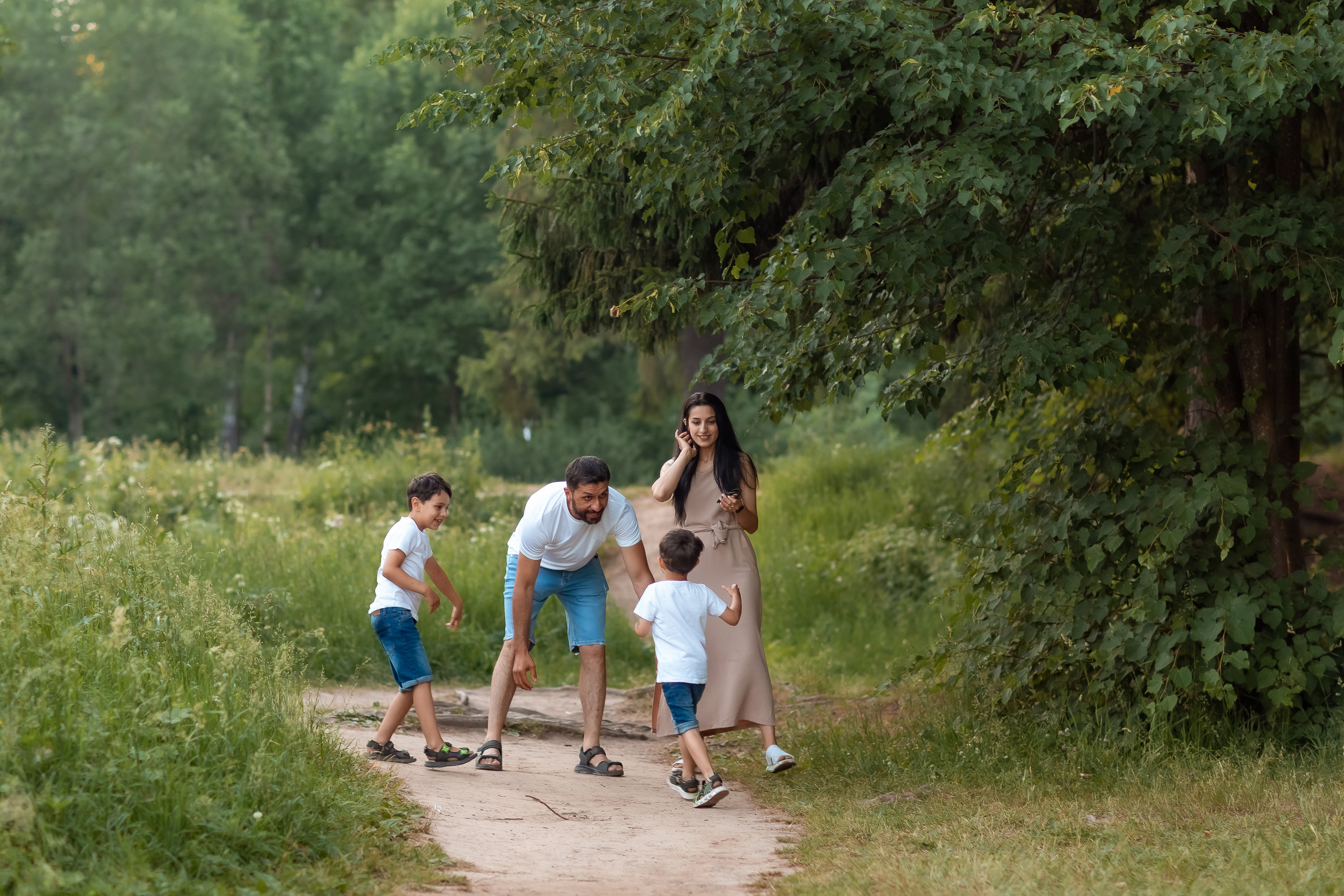 Летняя семейная съемка в Шуваловском парке. Репортажный, семейный, свадебный фотограф Санкт-Петербург Ольга Лесюк