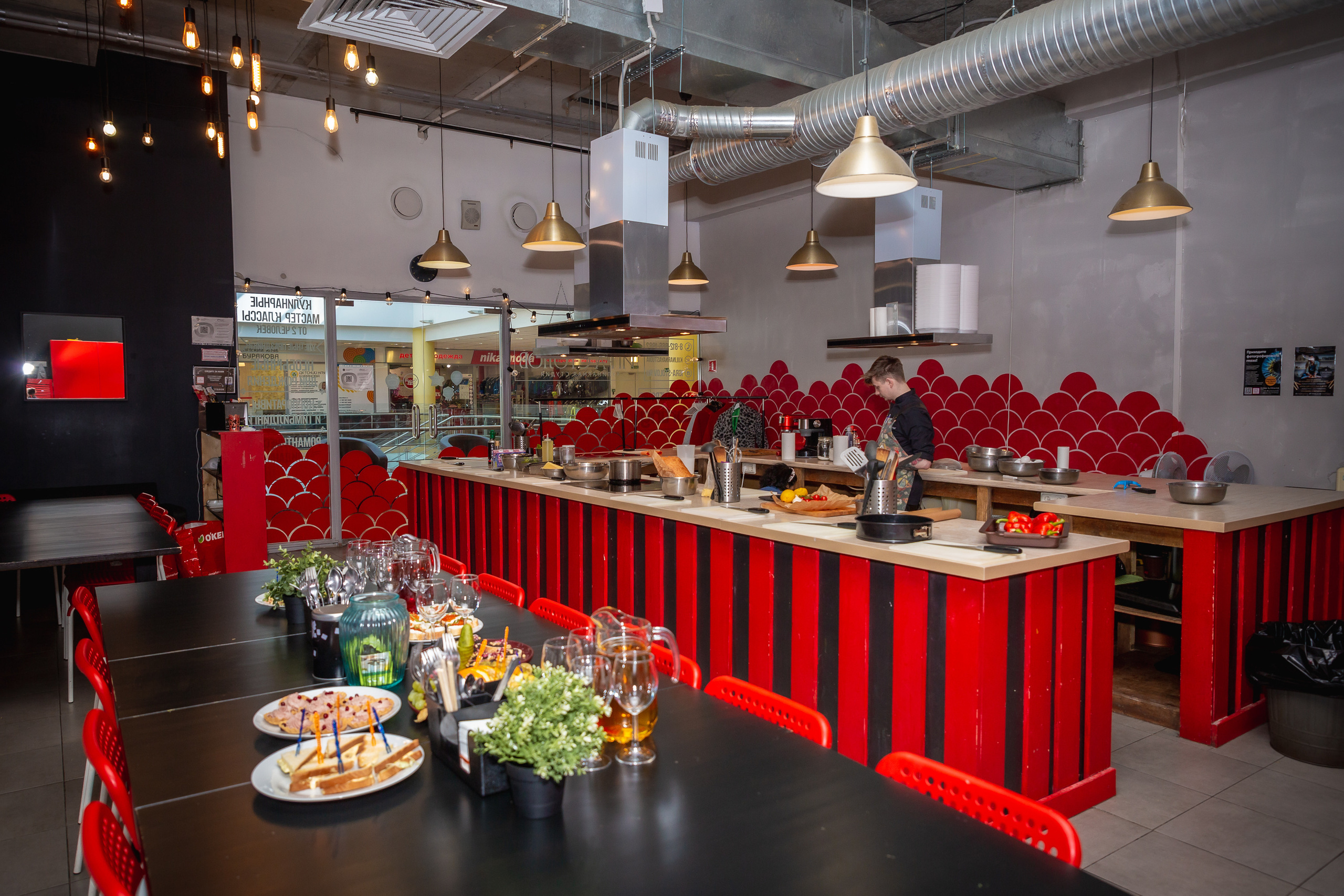 Игра столов. Репортажный, семейный, свадебный фотограф Санкт-Петербург Ольга Лесюк