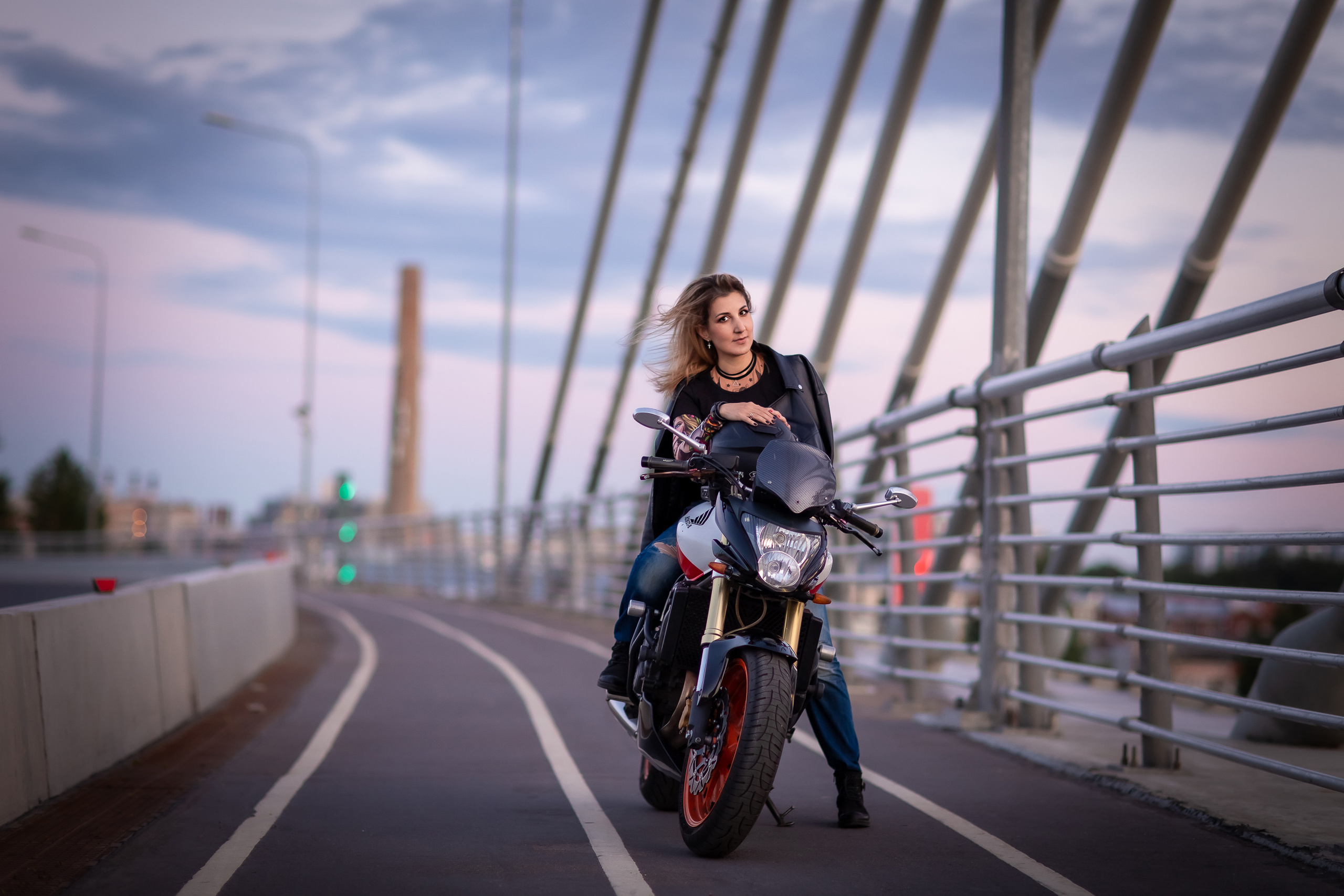 Ирочка, фотосессия с мотоциклом. Репортажный, семейный, свадебный фотограф Санкт-Петербург Ольга Лесюк