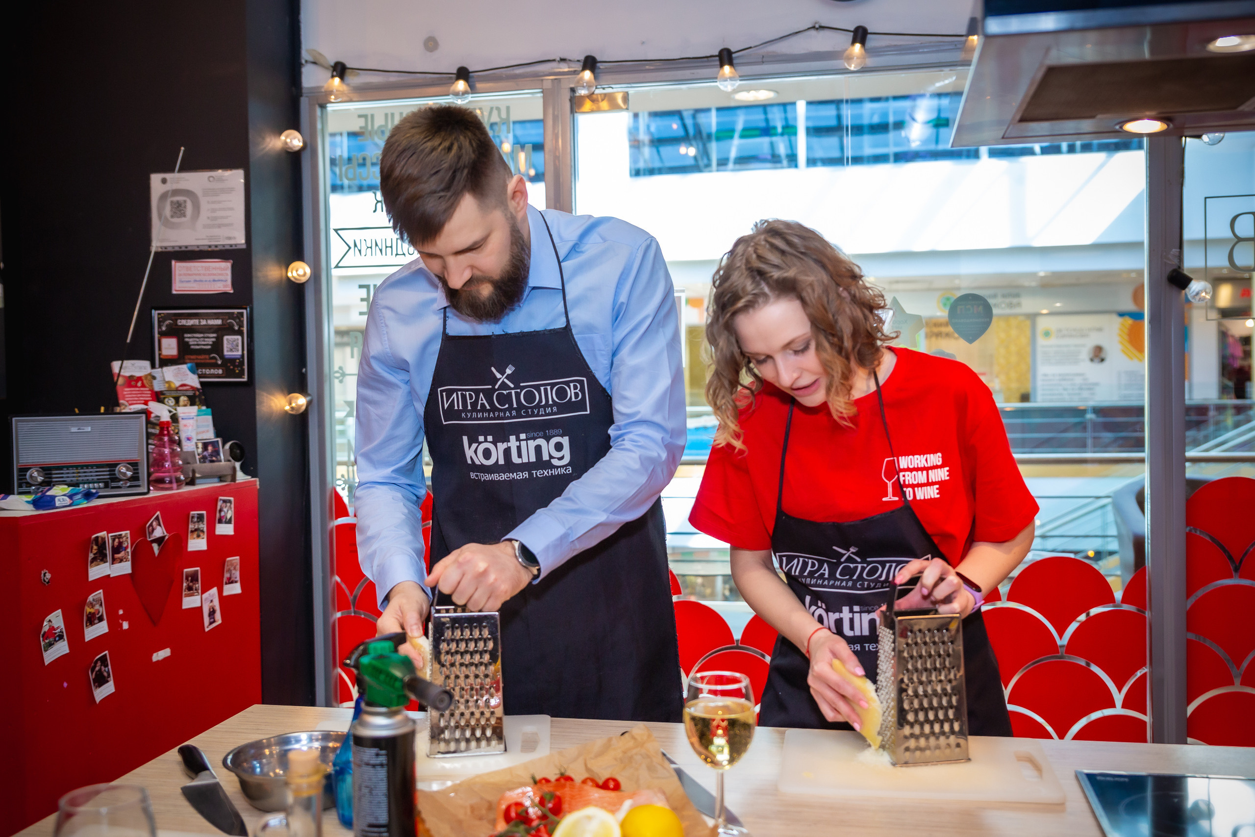 Игра столов. Репортажный, семейный, свадебный фотограф Санкт-Петербург Ольга Лесюк