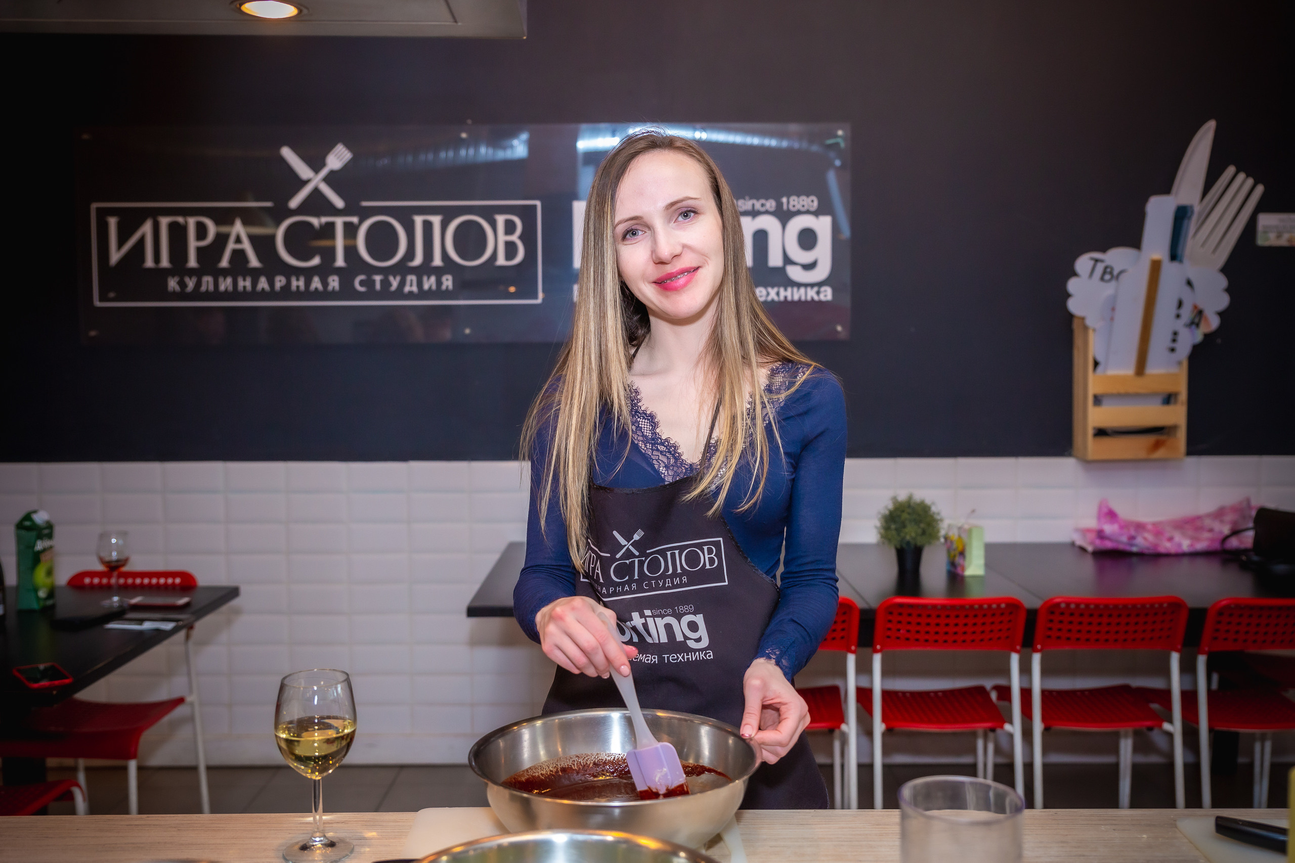 Игра столов. Репортажный, семейный, свадебный фотограф Санкт-Петербург Ольга Лесюк