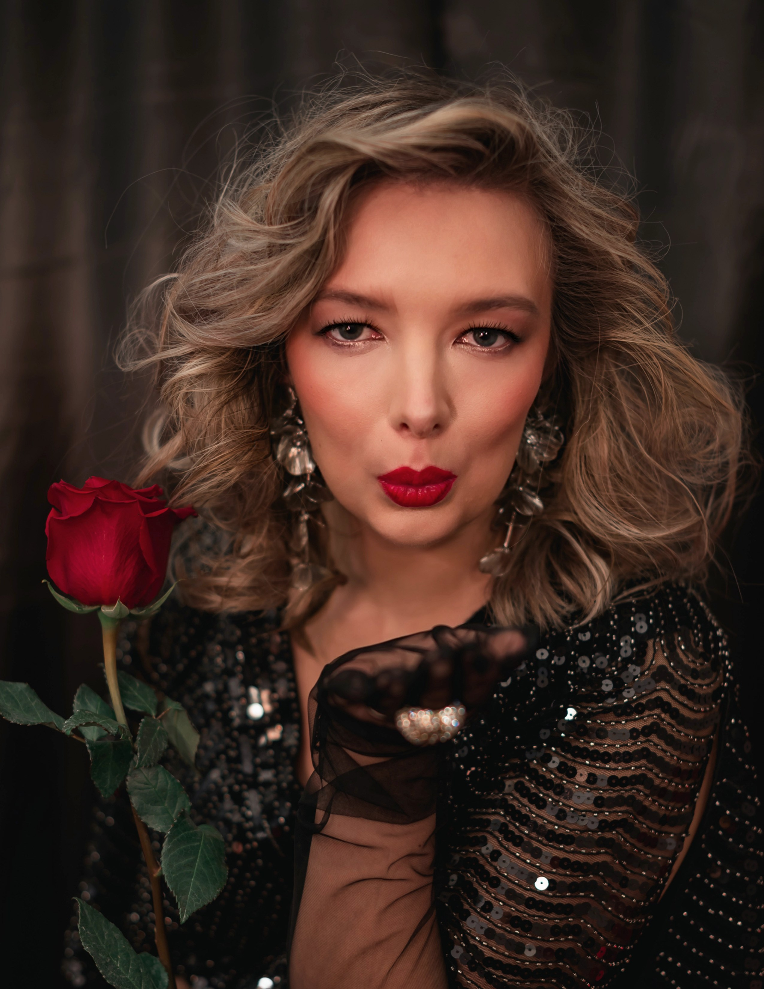 Съемка Анастасии в образе певицы. Фотограф Тула творческие фотосессии недорого Ольга Ромашина