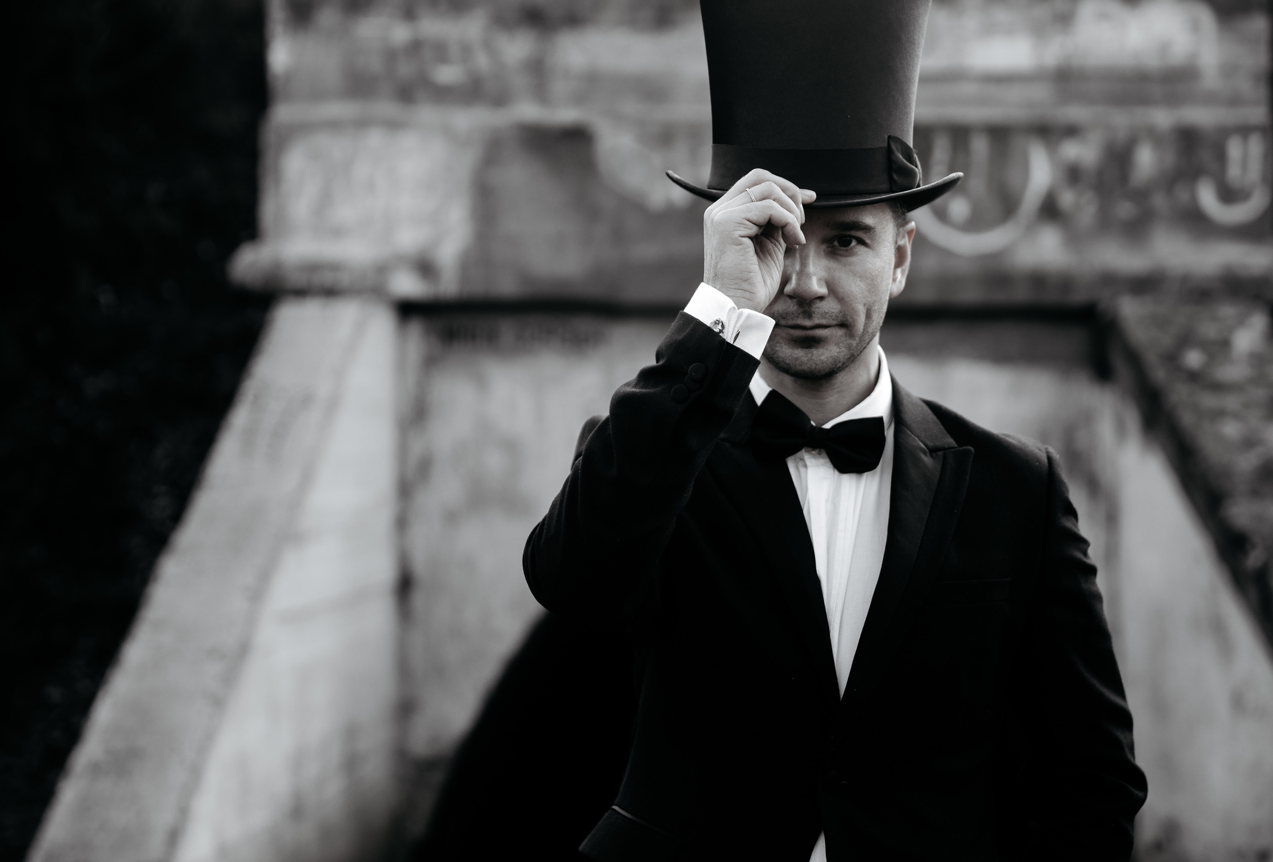 Александр, Поль и шляпы. Свадебный фотограф в Санкт-Петербурге