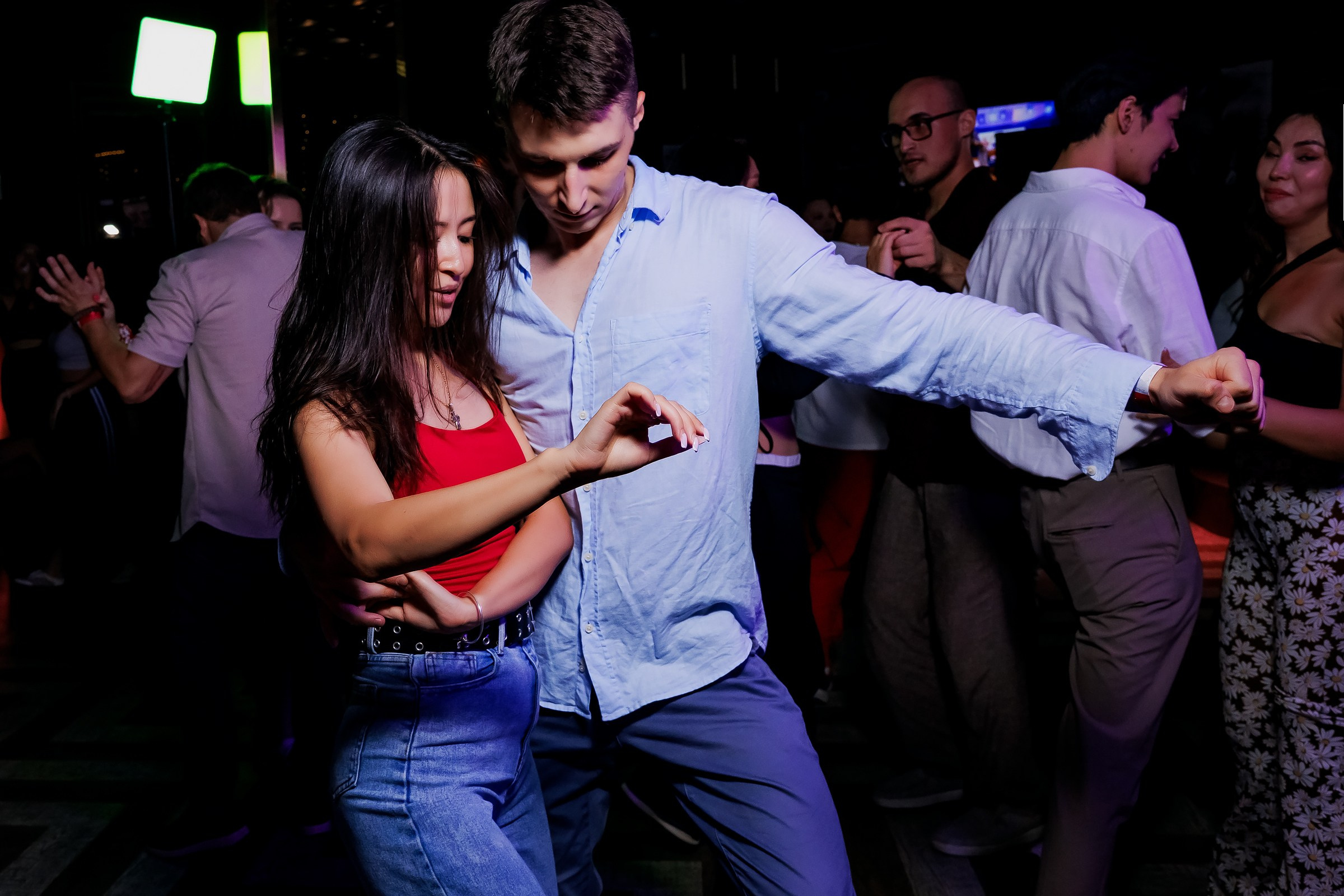 Bachata party by One Flick. Репортажный фотограф в Алматы Каюпов Сержан