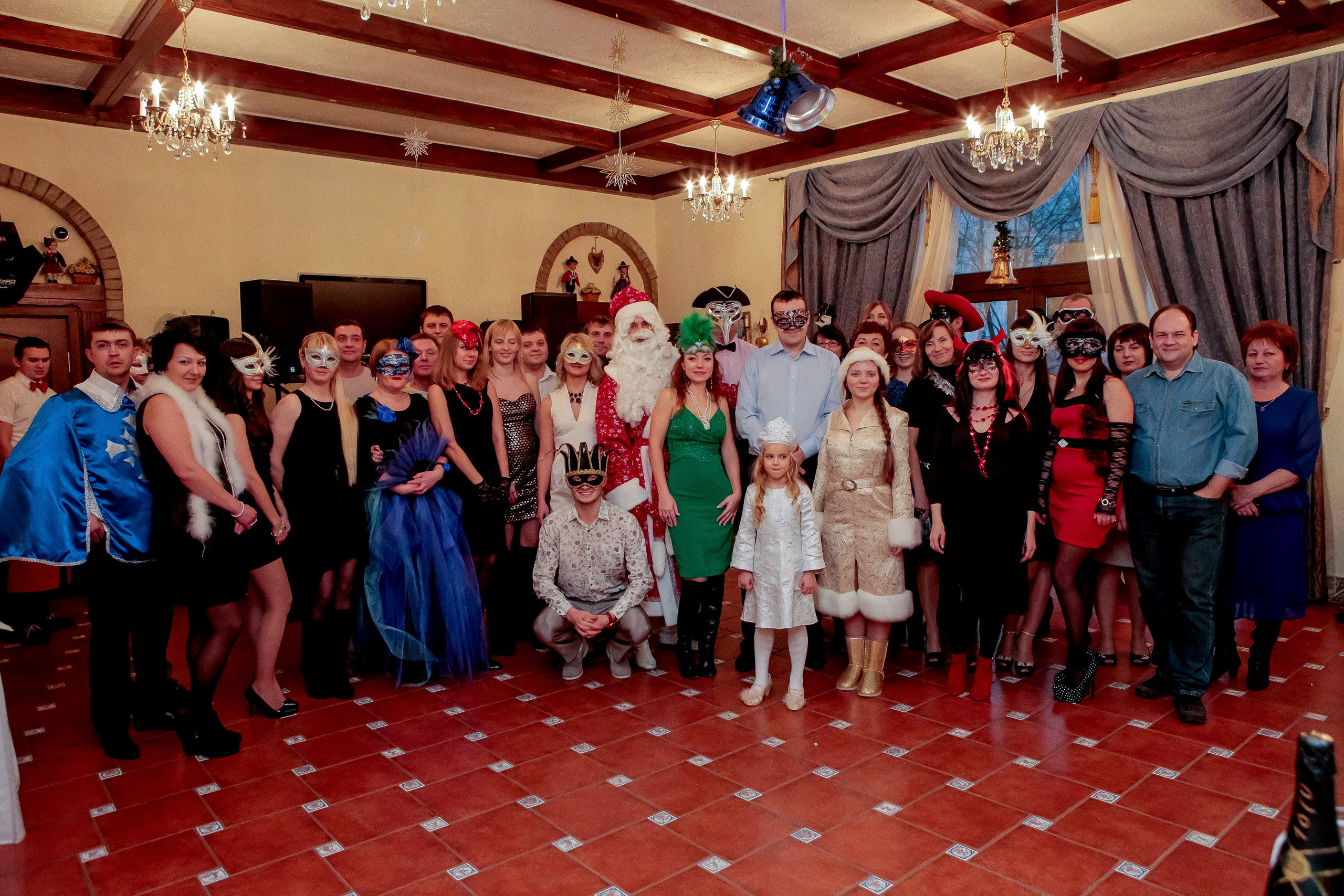 Корпоратив. Max Matvich and Victoria Basova are professionals in their field