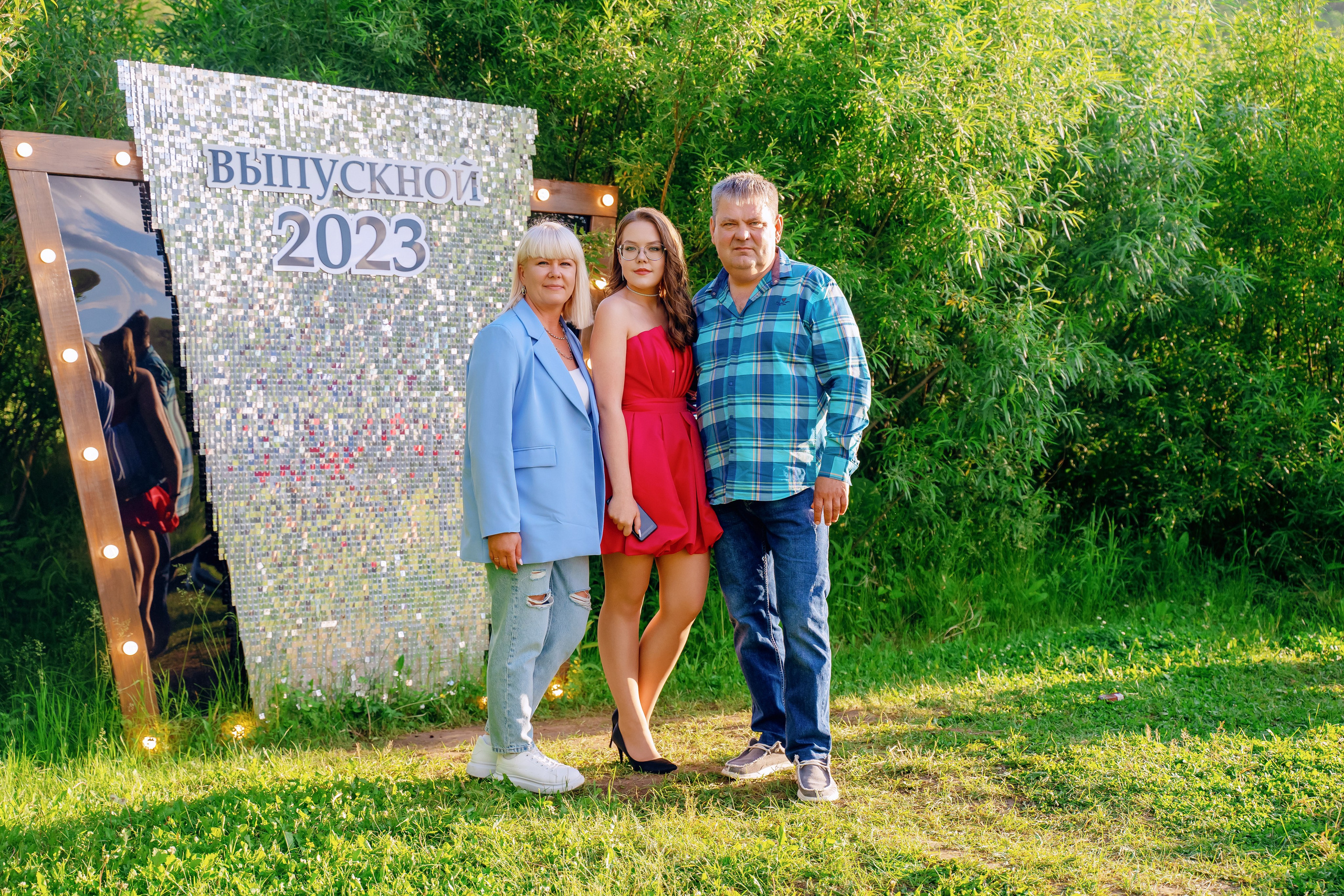 Выпускной 11 класс. Фотограф Ким Наталья в Красноярске