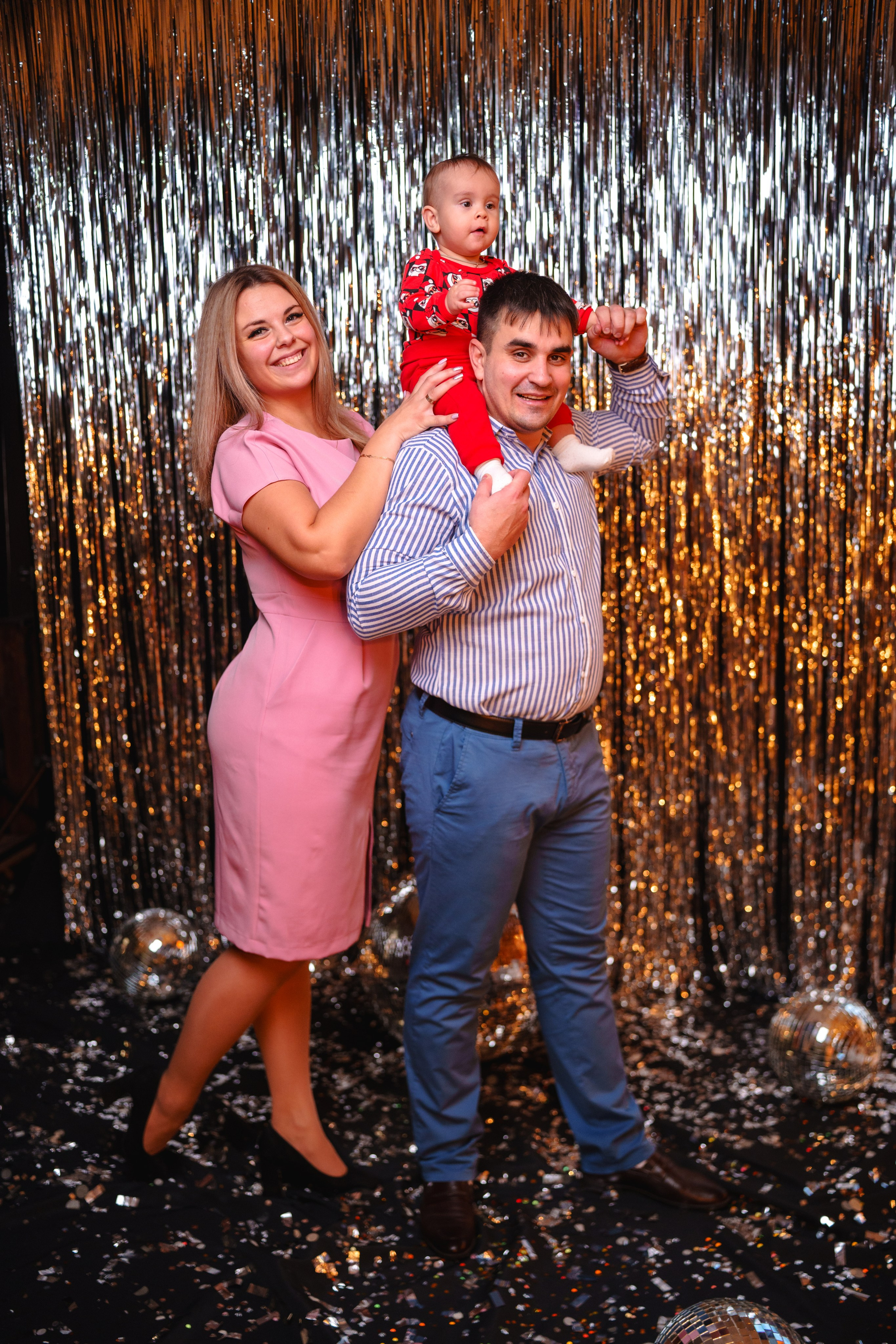 Предновогодняя, студийная съёмка для замечательной семьи. Фотограф Андрей Чеботок (Белгород, Курск, Воронеж, Старый Оскол)