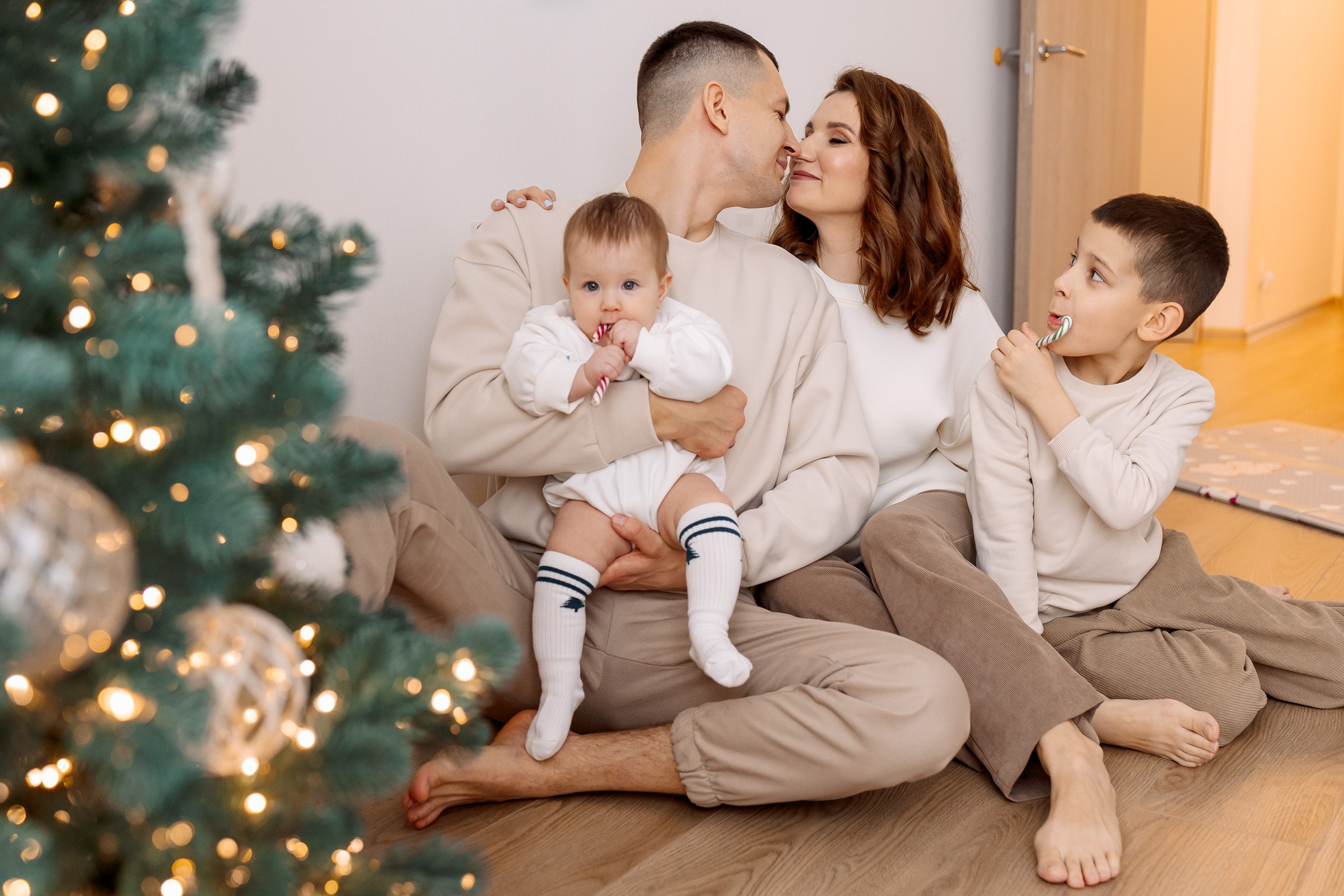 Домашняя Новогодняя история. Семейный Фотограф в Москве Евгения Симоненко