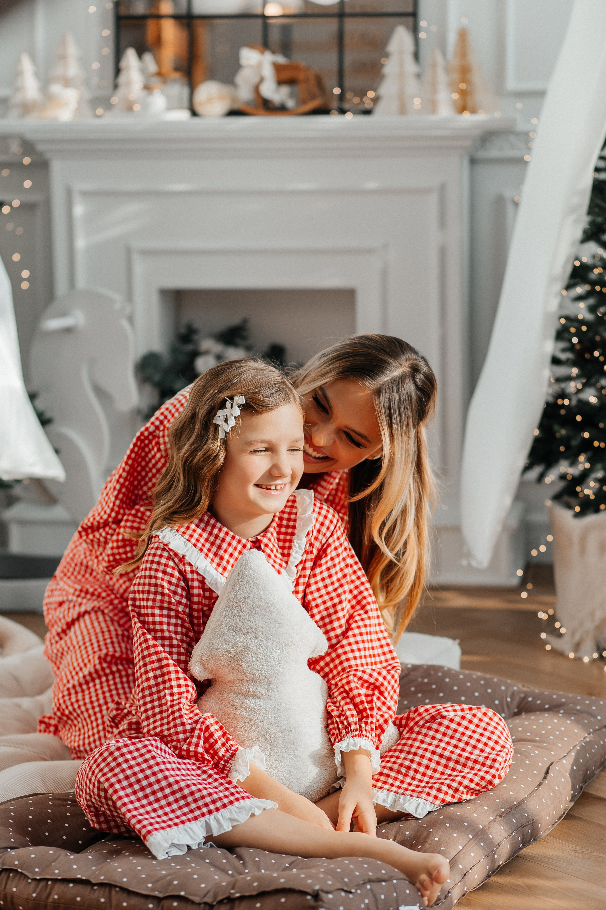 Семейная в студии. Семейный фотограф в Сочи, Лоо, Дагомысе, Вардане Кучумова Олеся