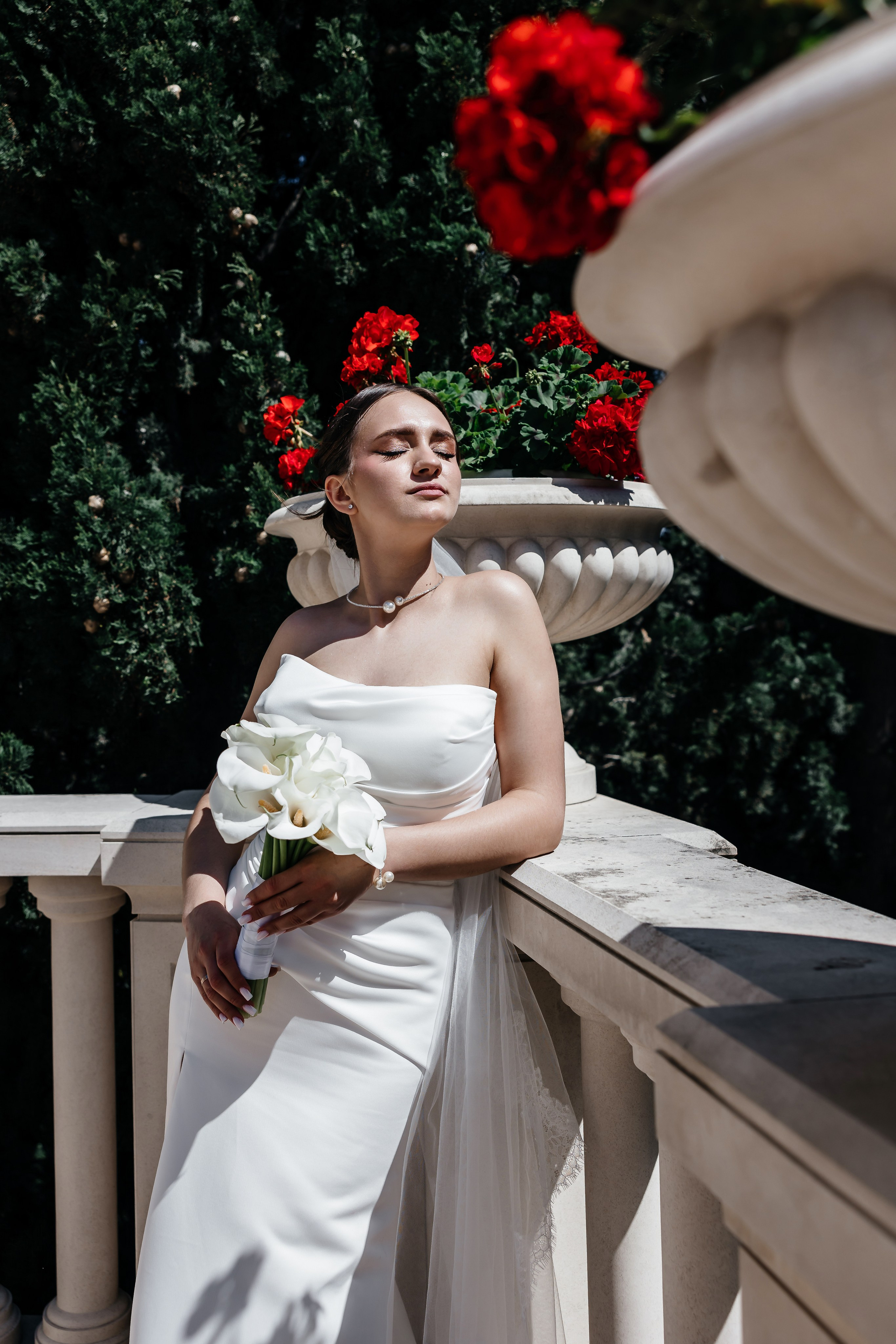 Анонс свадьбы Иры и Никиты. Прогулка в отеле Крымский Бриз. Свадебный фотограф в Крыму и Севастополе Ольга Баскакова