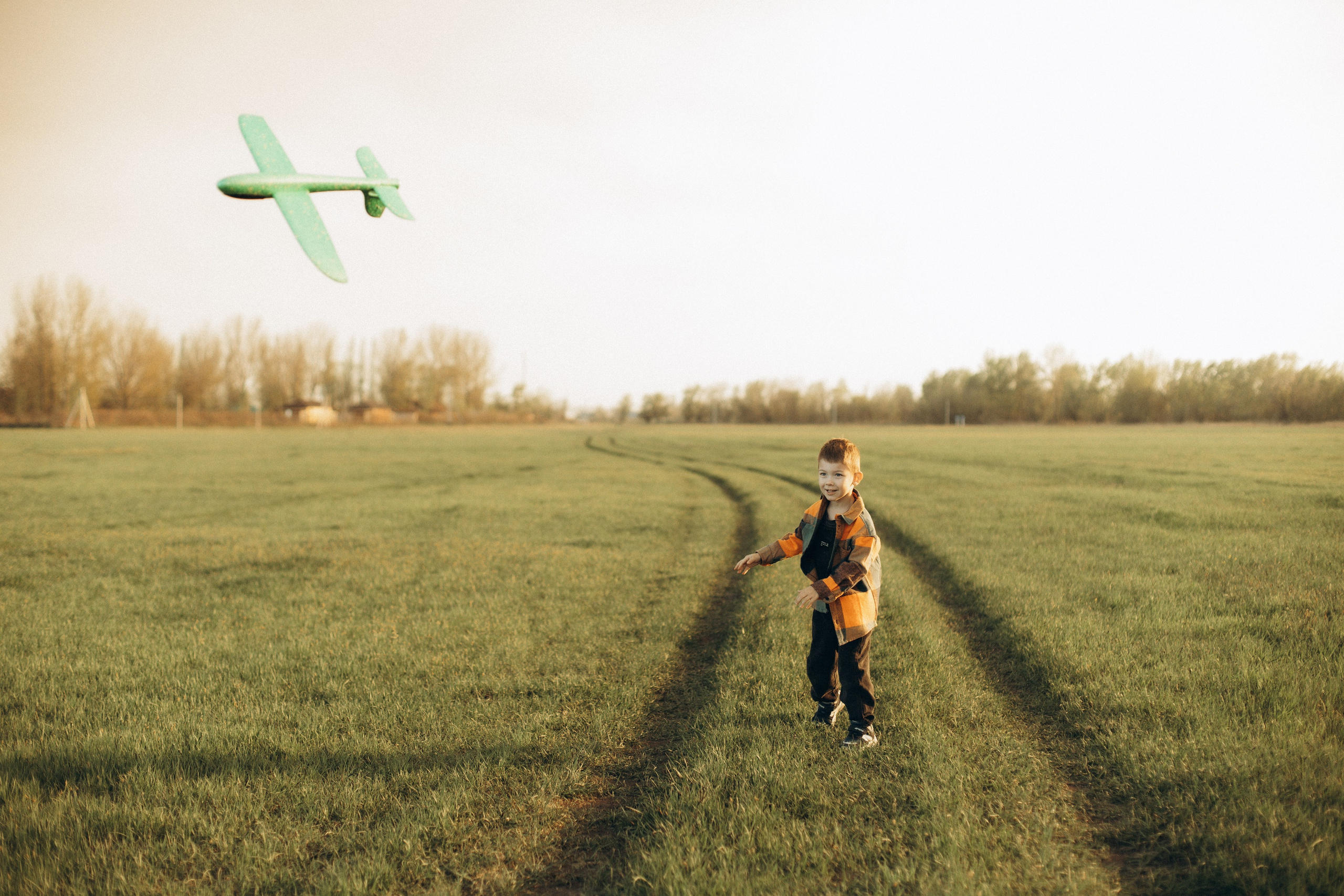 Самолётами. Портретный и свадебный фотограф в Астрахани Сабира Аубекерова