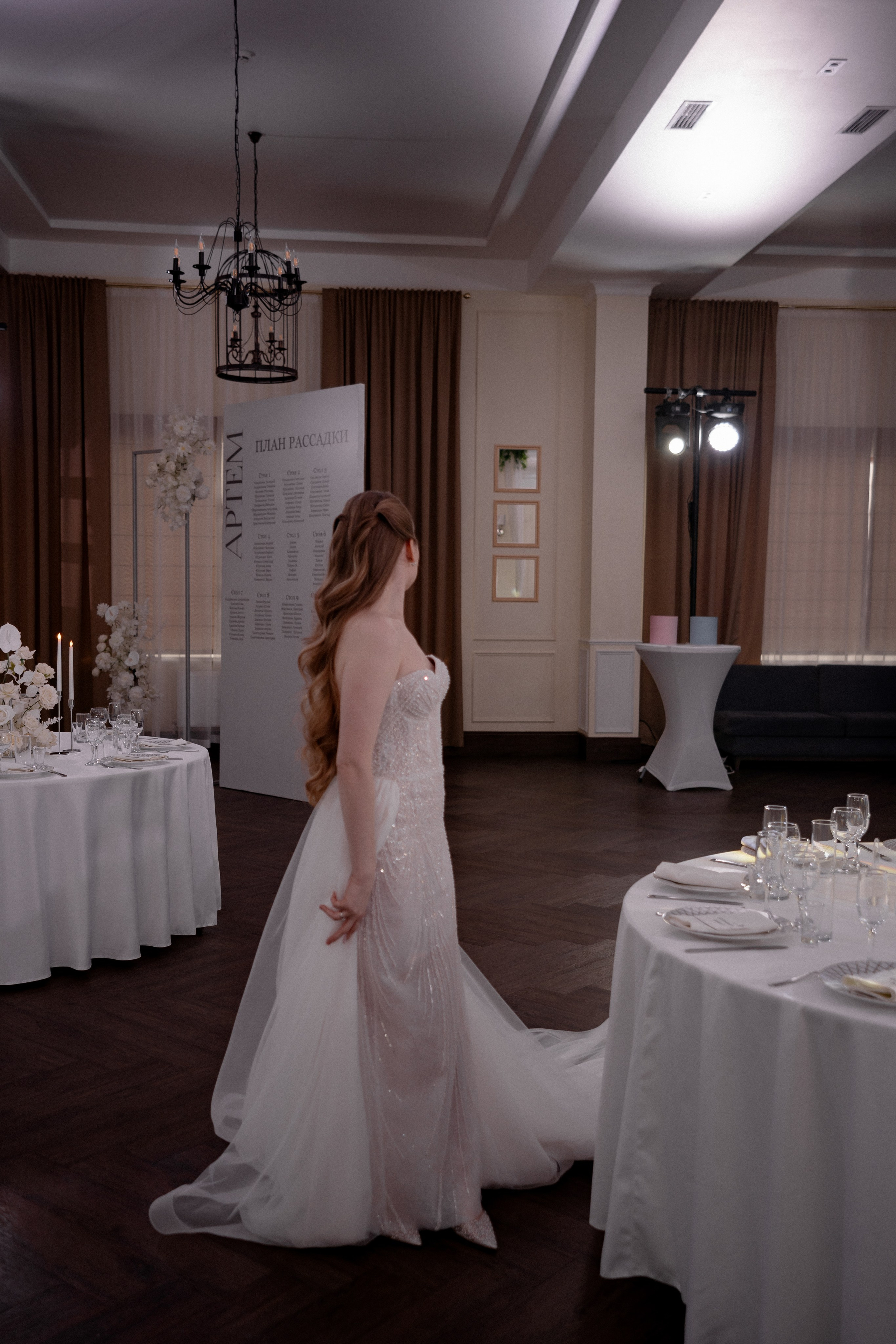 СВАДЕБНАЯ СЬЕМКА СБОРОВ В ОТЕЛЕ И ВЫЕЗД НА ЦЕРЕМОНИЮ (СНЯТО В СИБИРЕ В НИЖНЕВАРТОВСКЕ). Профессиональный фотограф, Санкт-Петербург — Виктория Богомолова