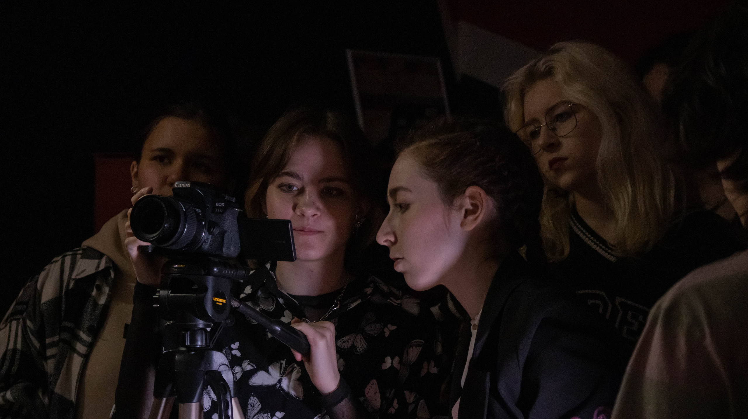 Бекстейдж с мк для К13. Фотограф и видеограф в Бугульме Аня Трутнева