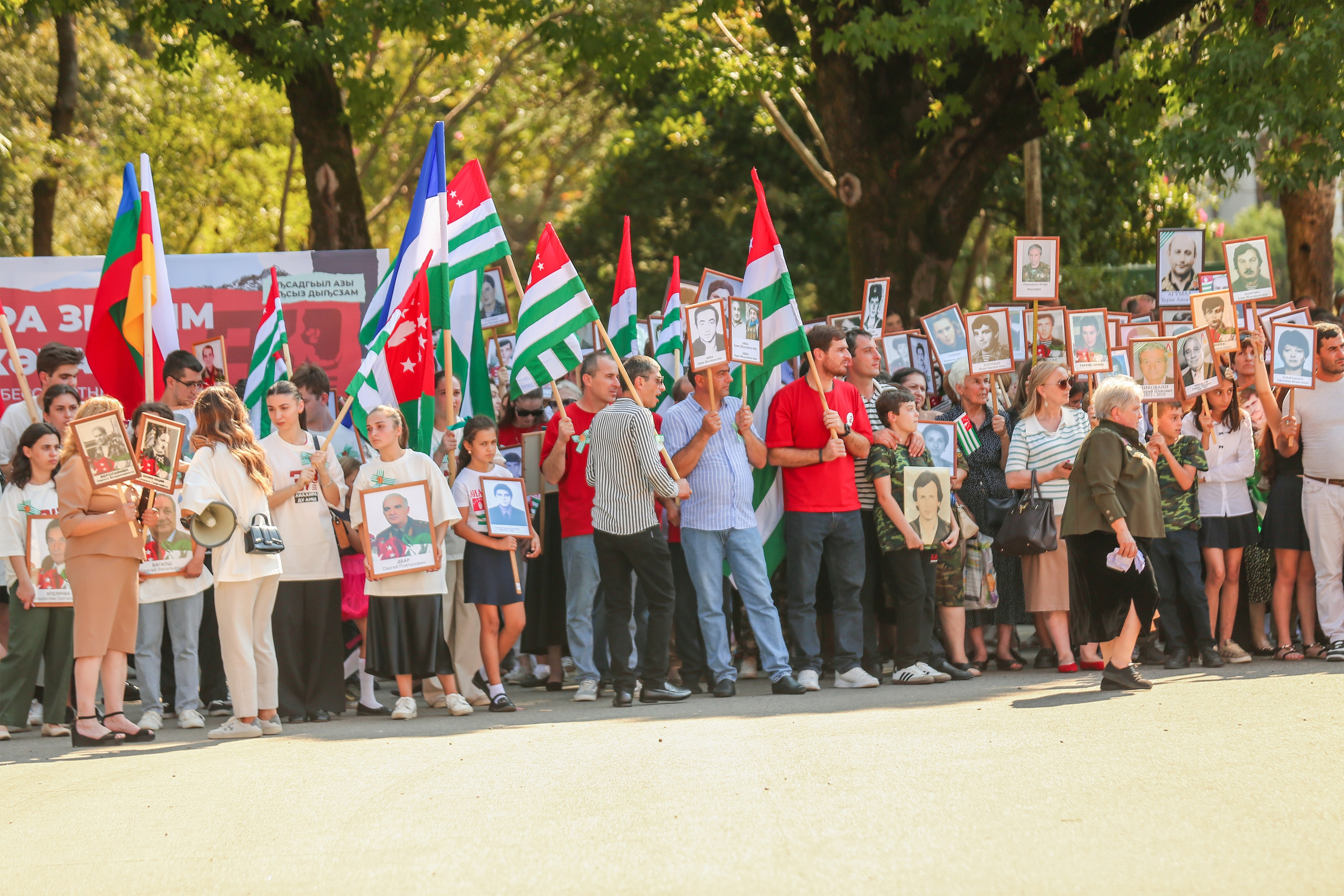 30-летие Дня Победы и Независимости Абхазии. Свадебный и семейный фотограф в Абхазии Эля Цишба