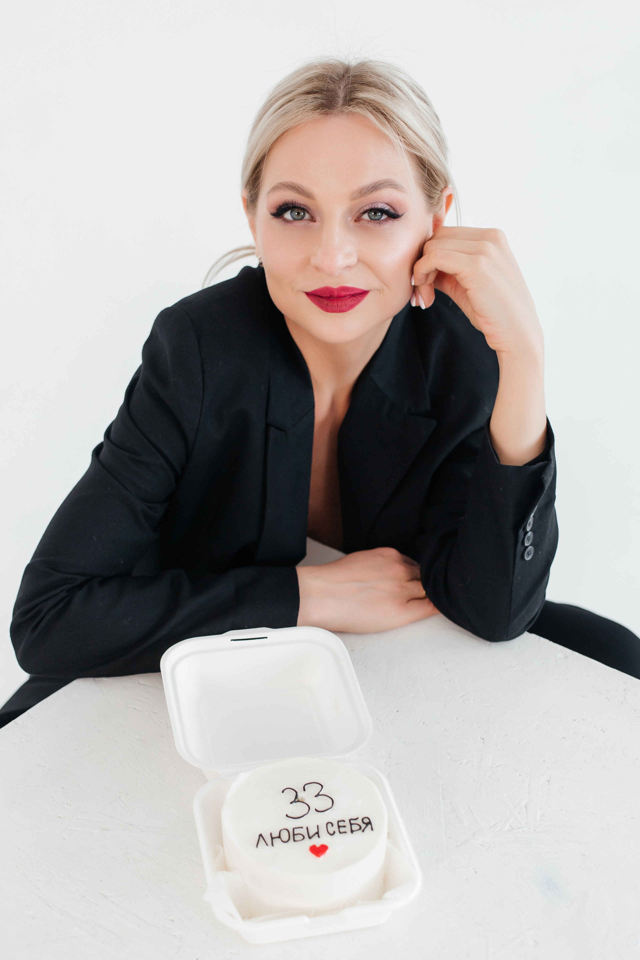 Олечка День Рождение. Женский фотограф в Оренбурге Ирина Заводчикова