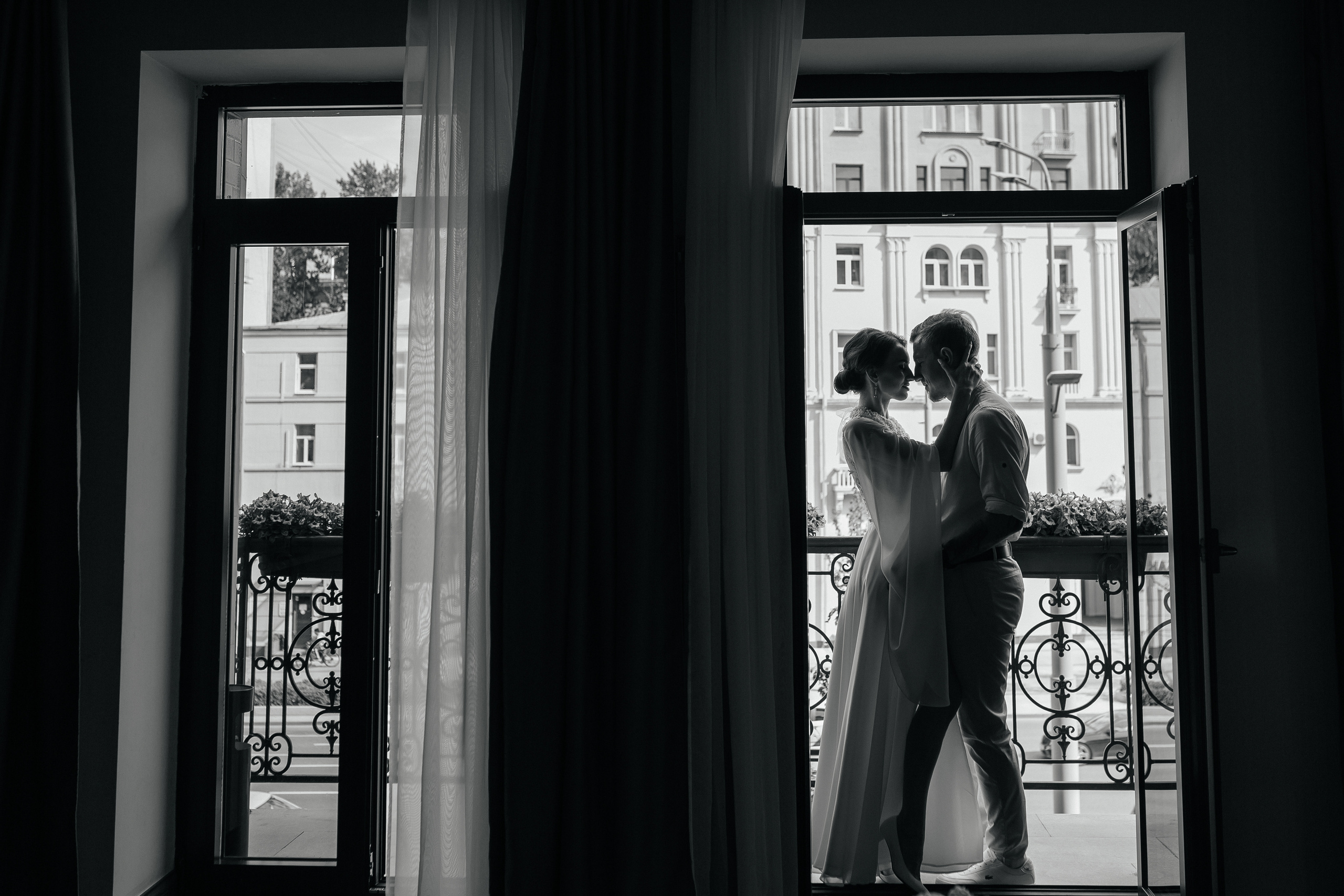 Свадебная фотосессия в отеле Хартвелл. Фото Радости. Свадебный и семейный фотограф в Москве Юлия Самойлова