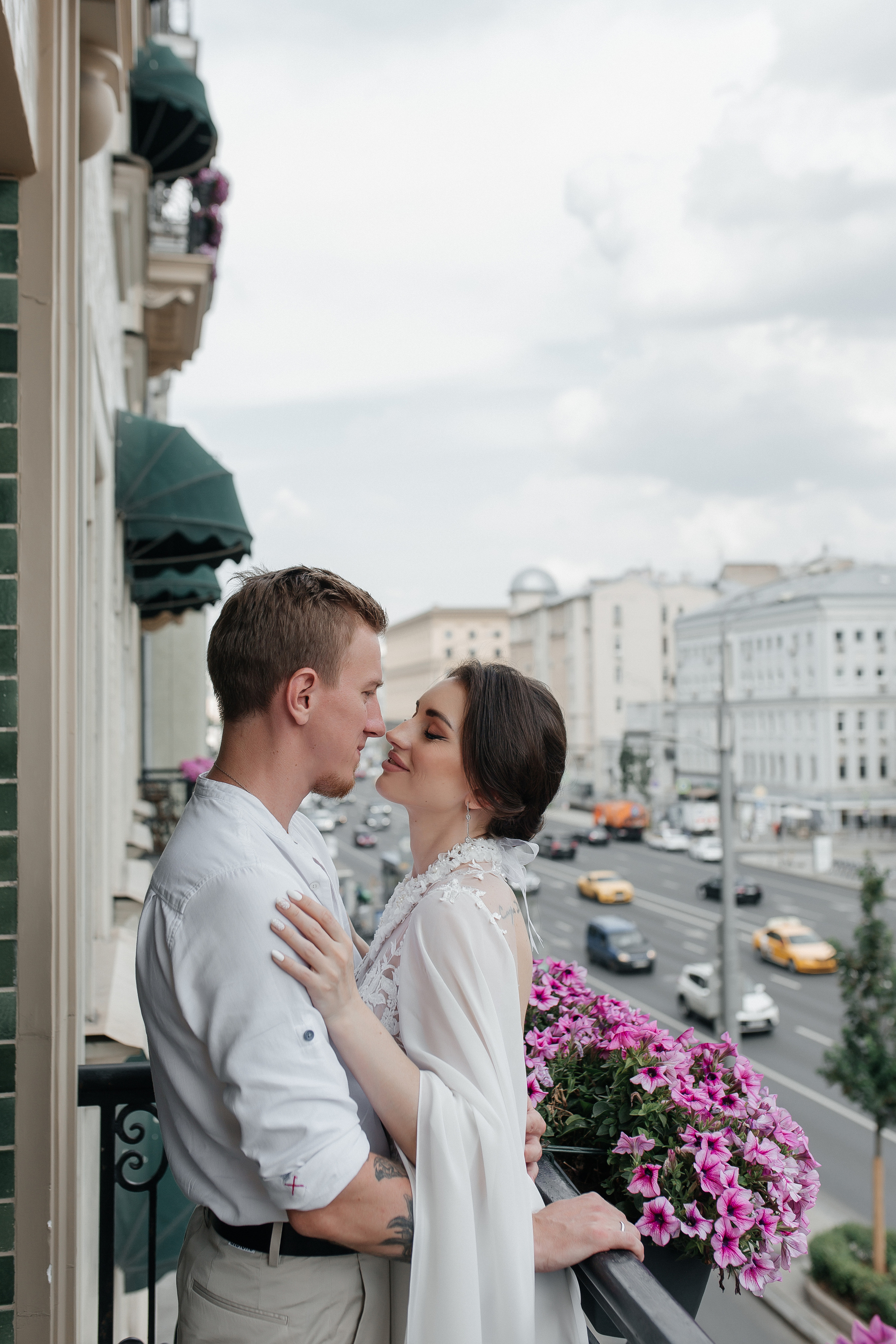 Свадебная фотосессия в отеле Хартвелл. Фото Радости. Свадебный и семейный фотограф в Москве Юлия Самойлова