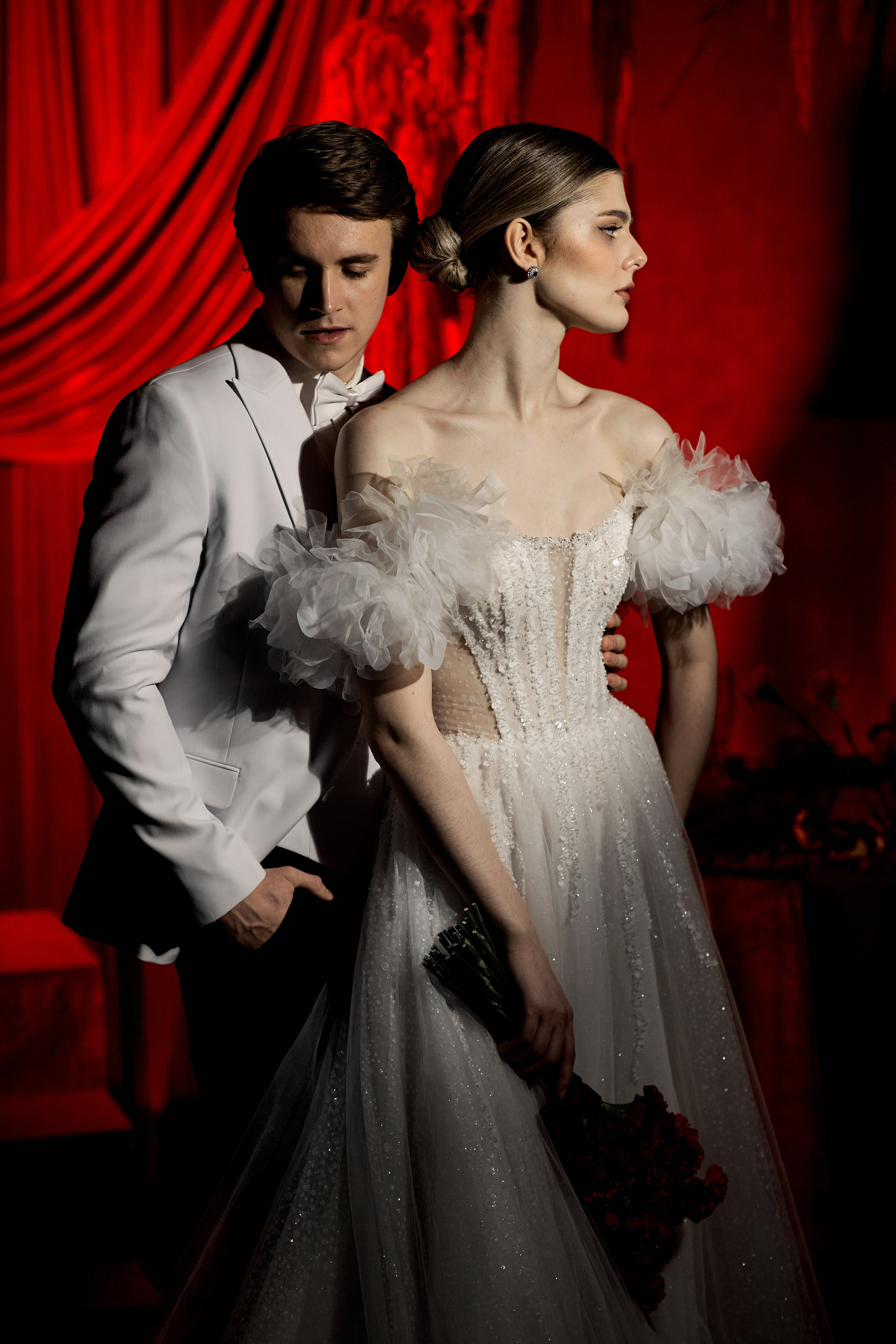 Red. Свадебный фотограф в Красноярске Владимир Ятмасов