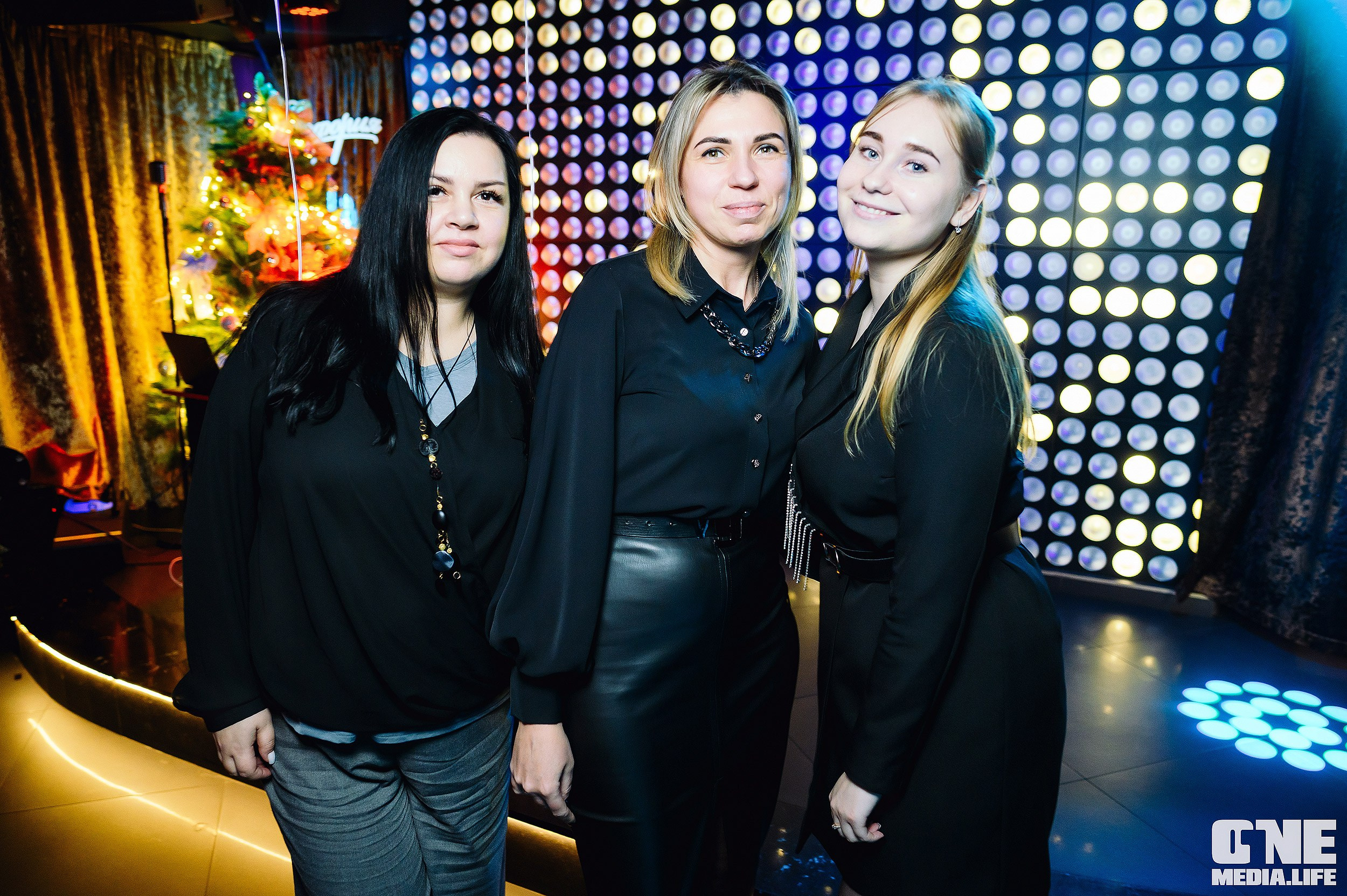 Фоторепортаж из караоке-клуба Эйфория. One Media Life: фоторепортажи, фотоотчеты с мероприятий и заведений