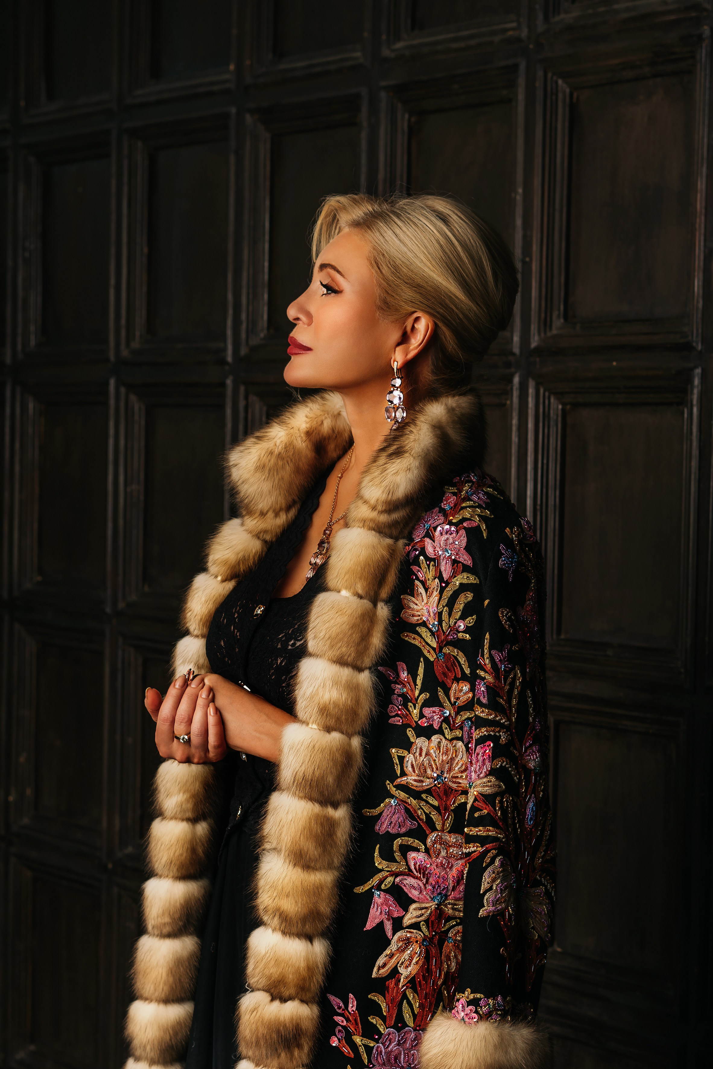 Виктория Цыганова для журнала Vmode. Женский фотограф в Москве Анастасия Сидорова