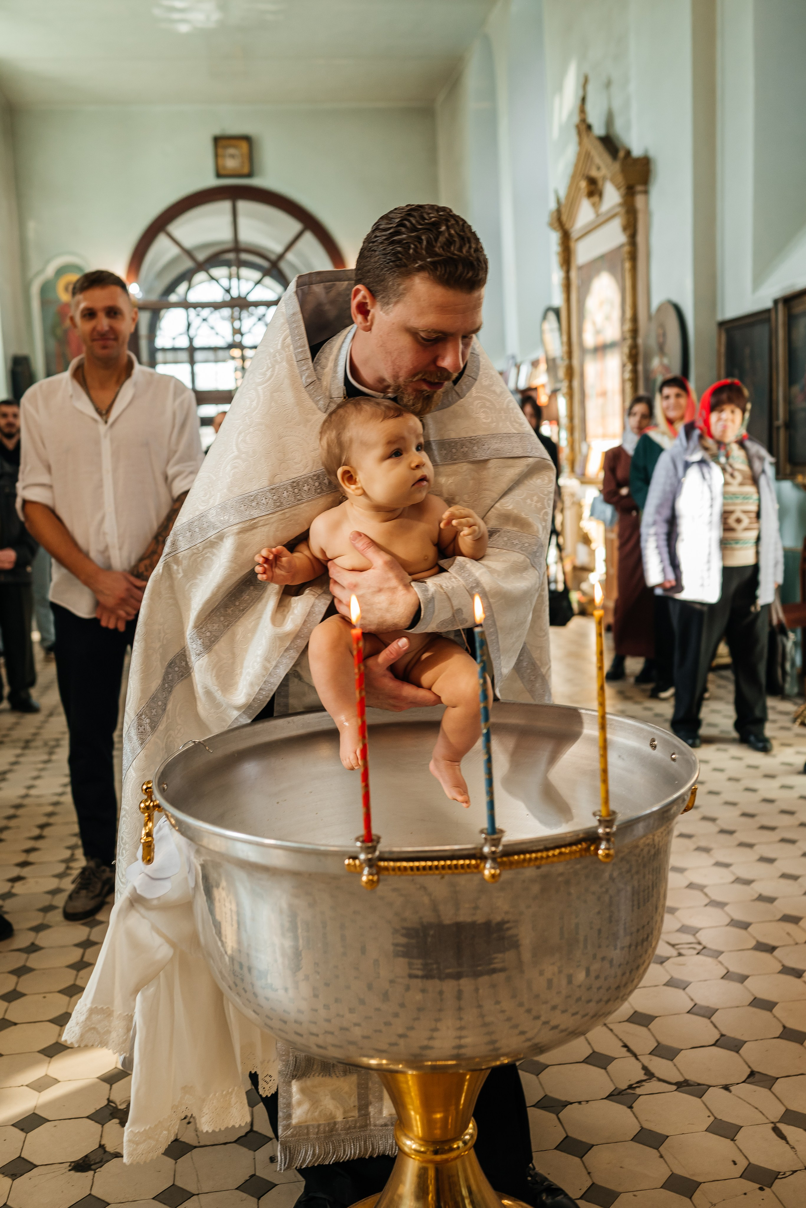 Крещение в Храме Успения Пресвятой Богородицы Гундоровский. Фотограф в Каменске-Шахтинском и парке Лога Ольга Сагал