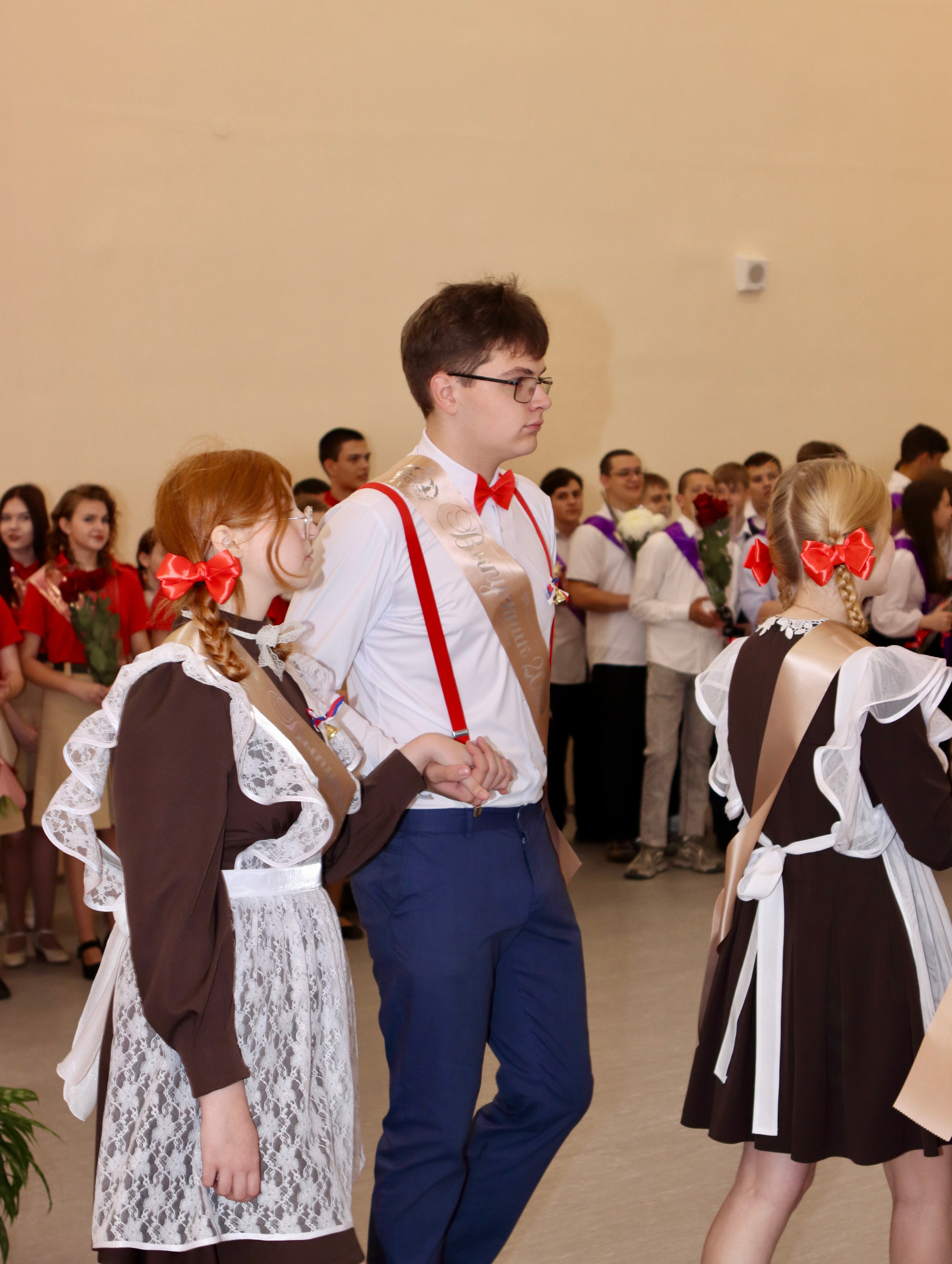 Школьный выпускной. Фотограф в Курске Смирнов Евгений