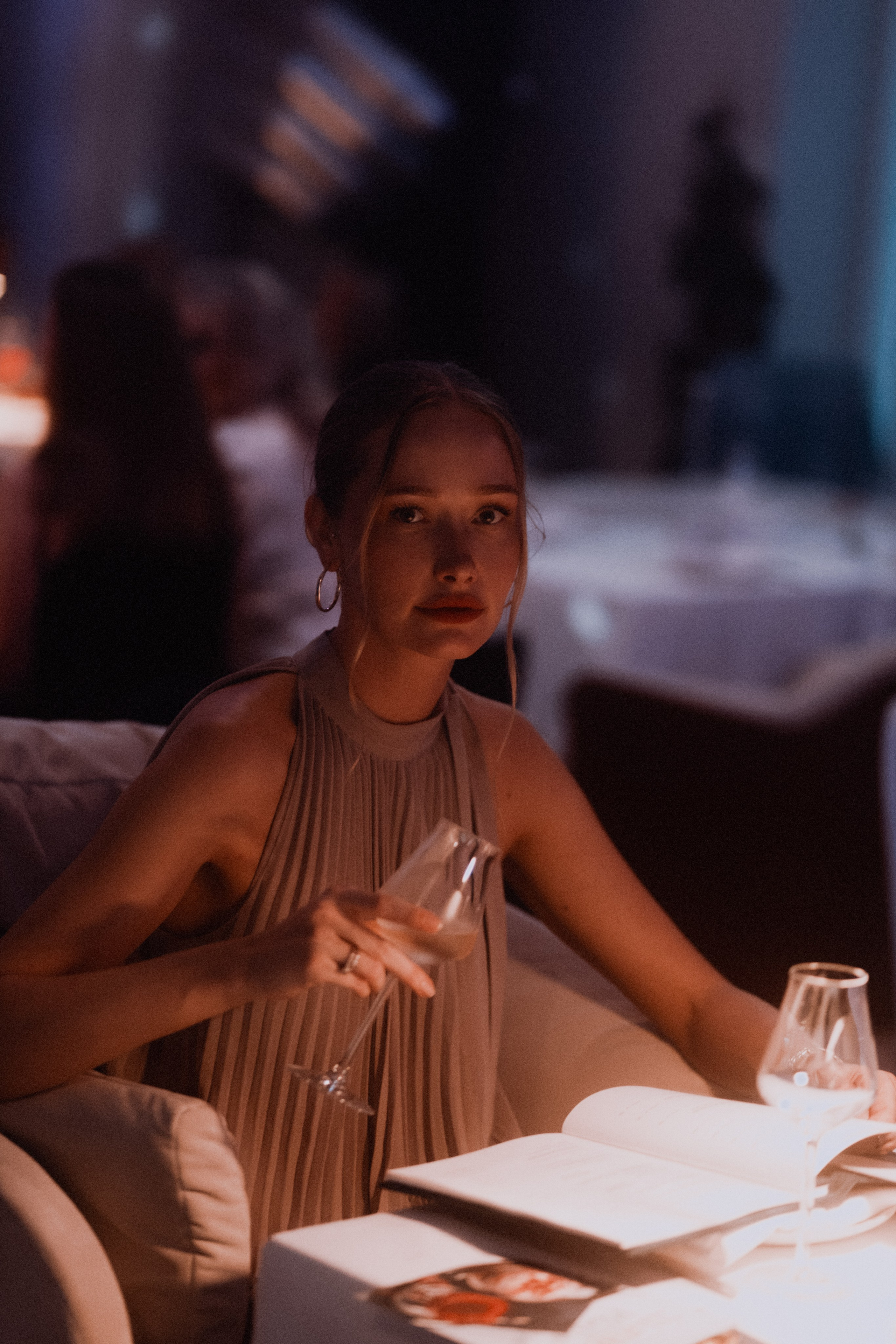19 июня (пятница) премьера шоу-программы «Ривьера». BENUAR Restaurant