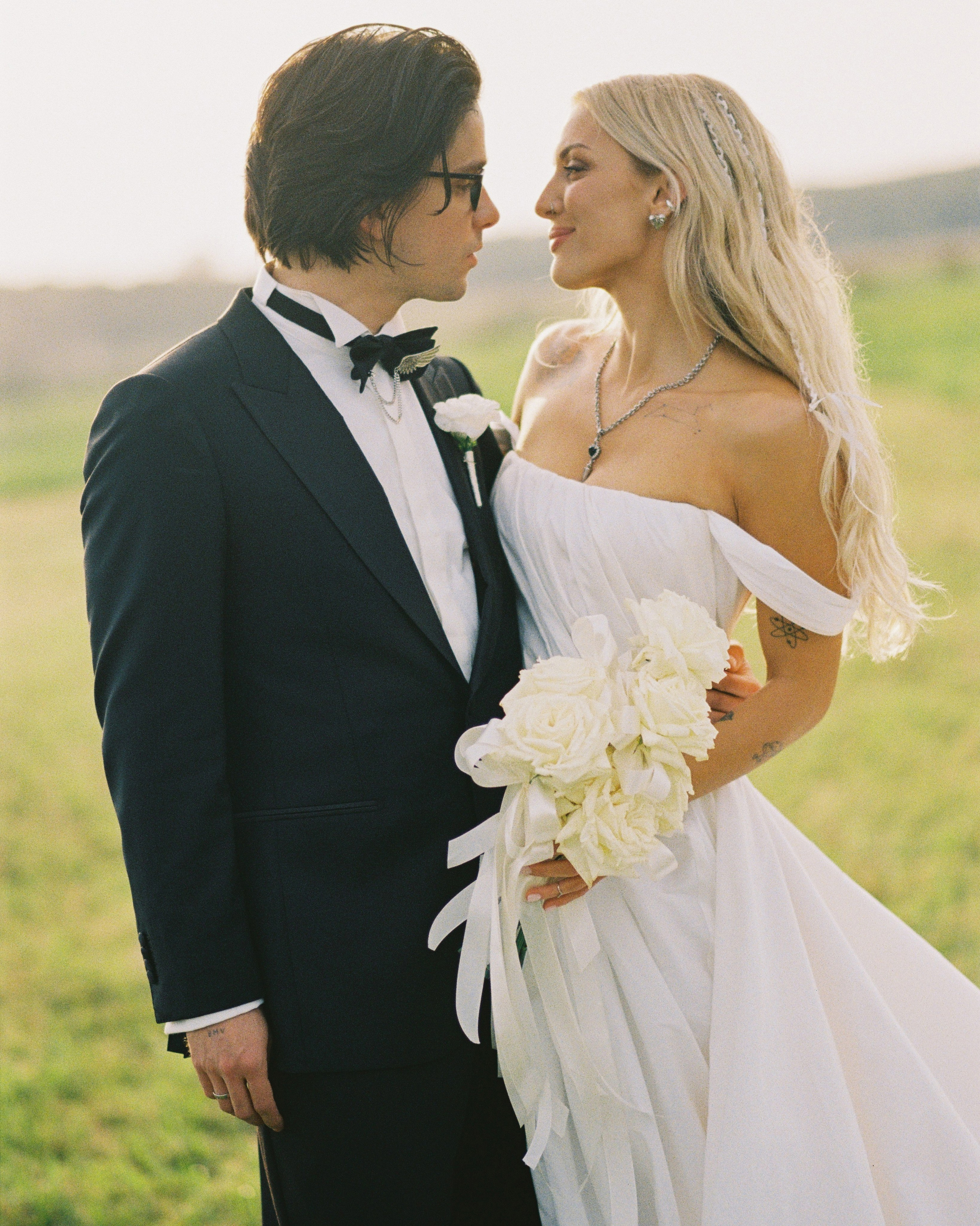 Mary GU feat Wildways. Sasha&Karina Photographers