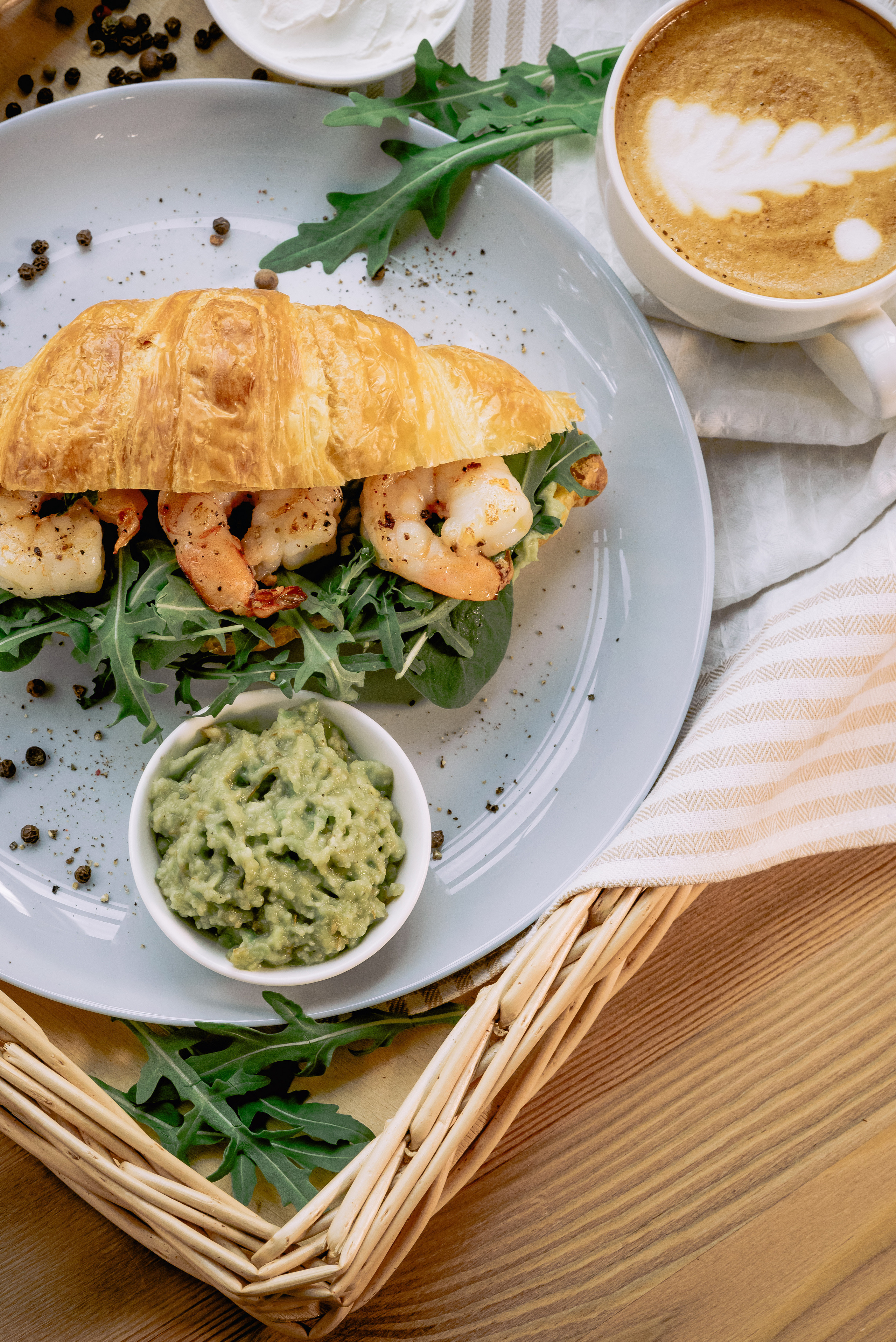 КАФЕ «СОСЕДКА» | Арт-квартал «Патефонка», г. Коломна. ФОТОГРАФ ИРИНА ШАМАТАВА