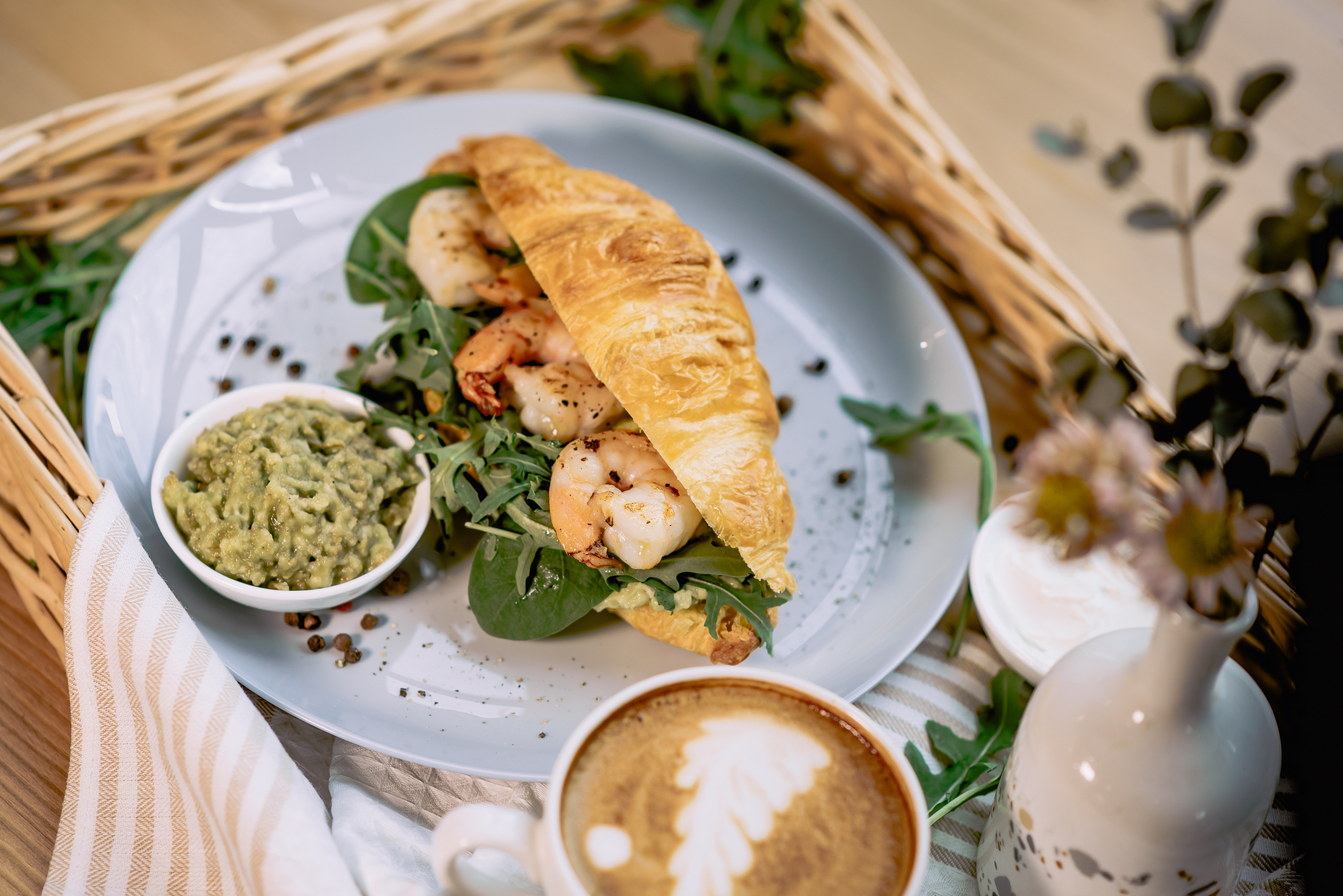 КАФЕ «СОСЕДКА» | Арт-квартал «Патефонка», г. Коломна. ФОТОГРАФ ИРИНА ШАМАТАВА