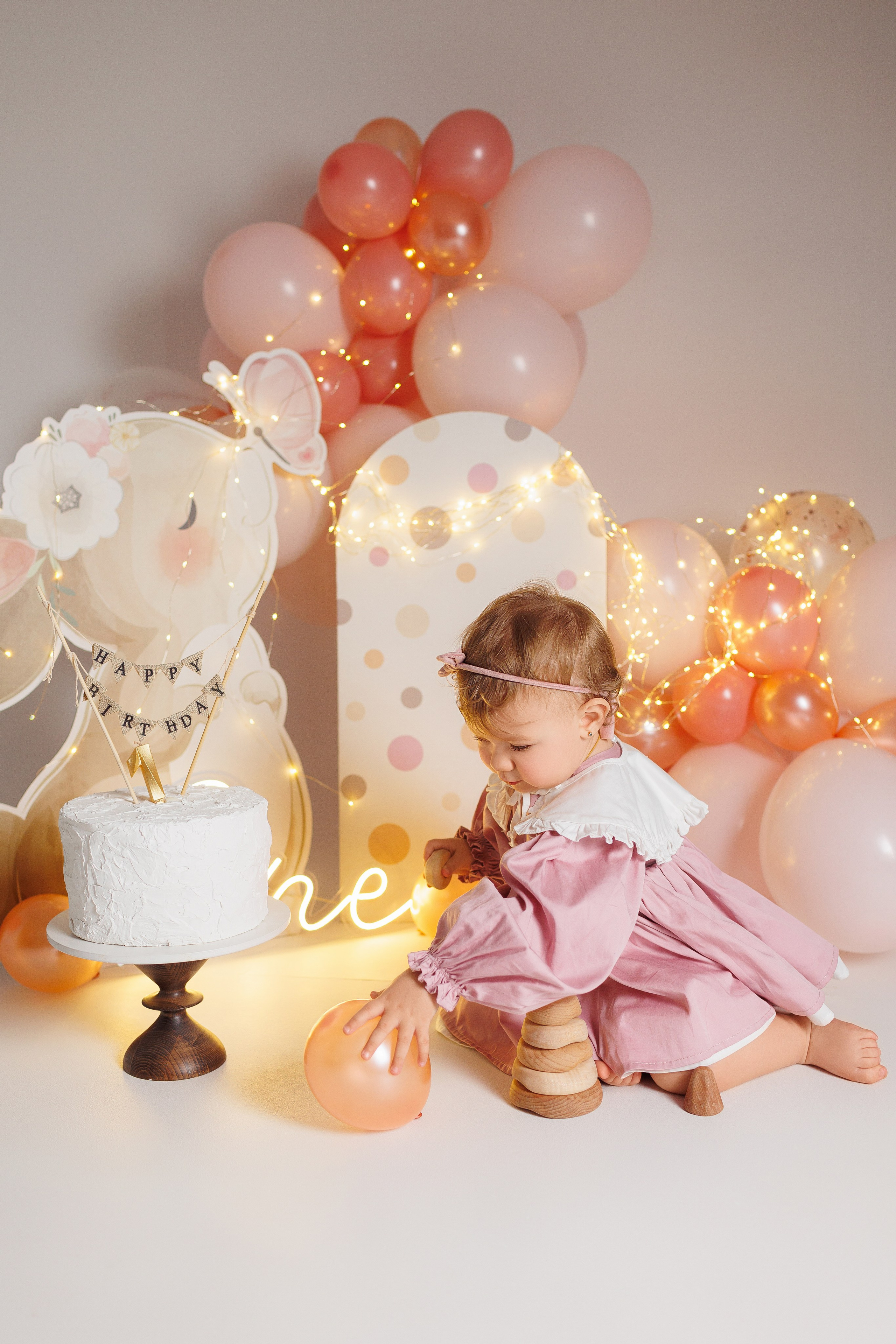 Фотосъёмка первого годика. Фотограф Беременности и Новорождённых в Кемерово