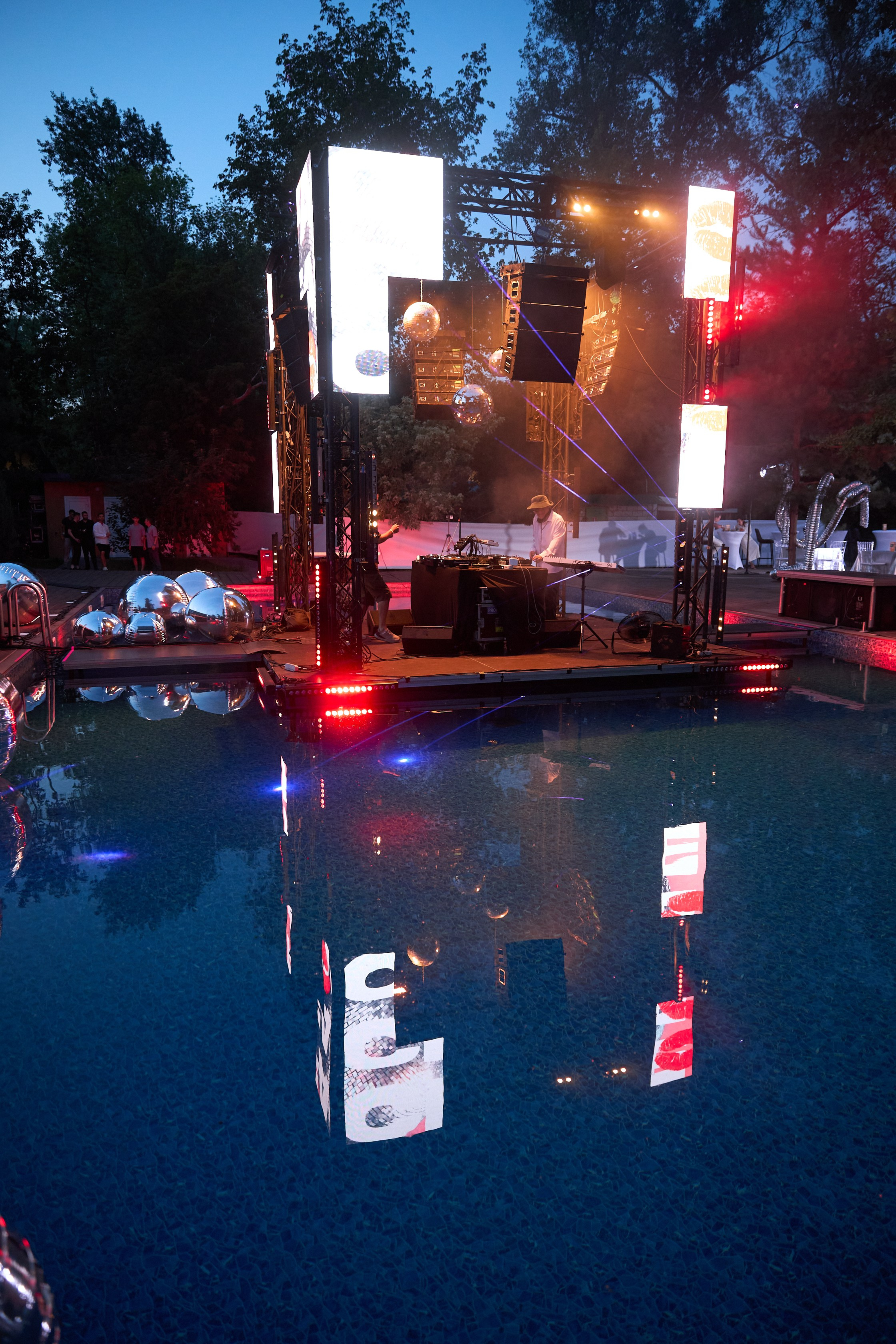 FACE2FACE. Фотограф Максим Маркелов