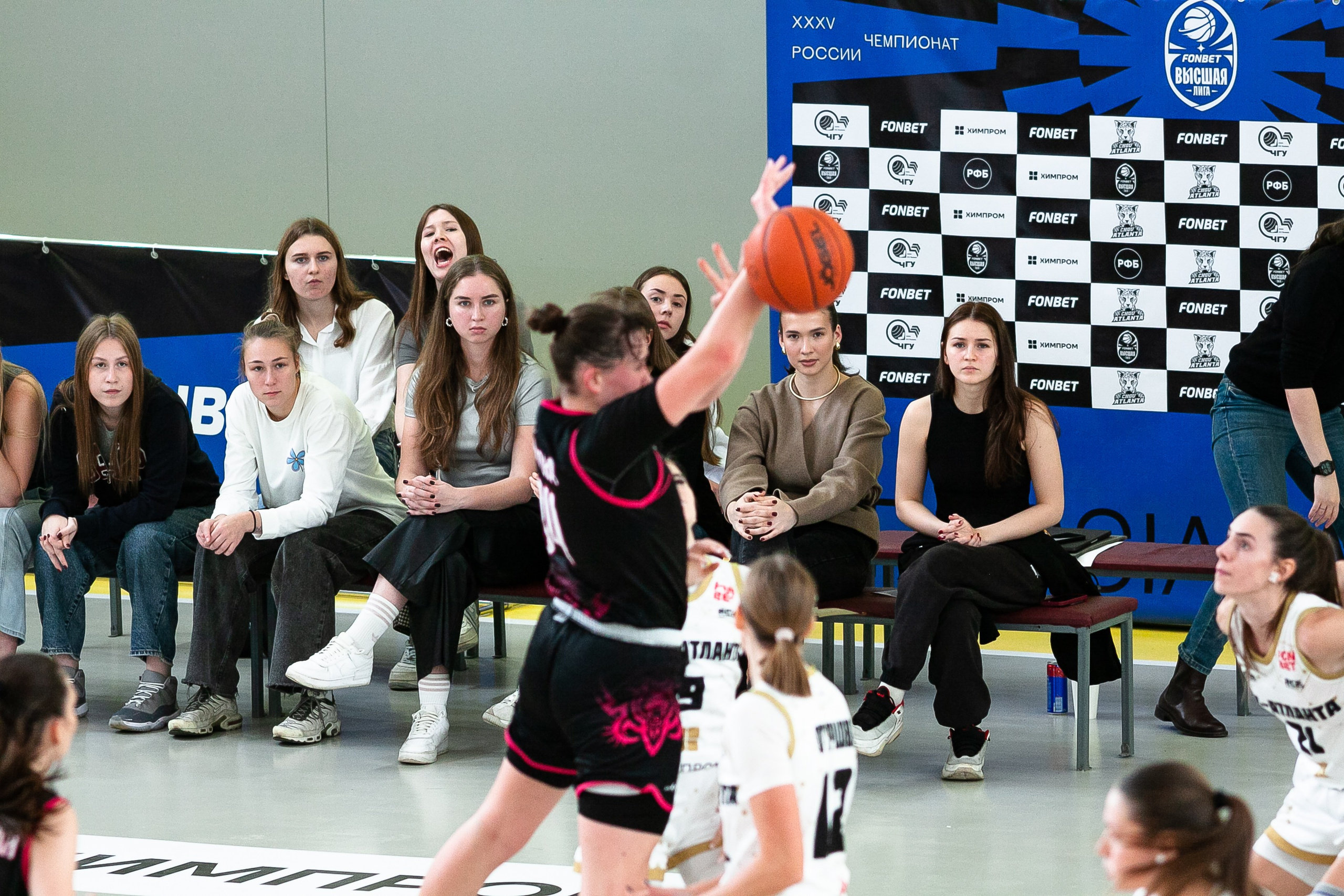 Патшалах университечэ. Фотография