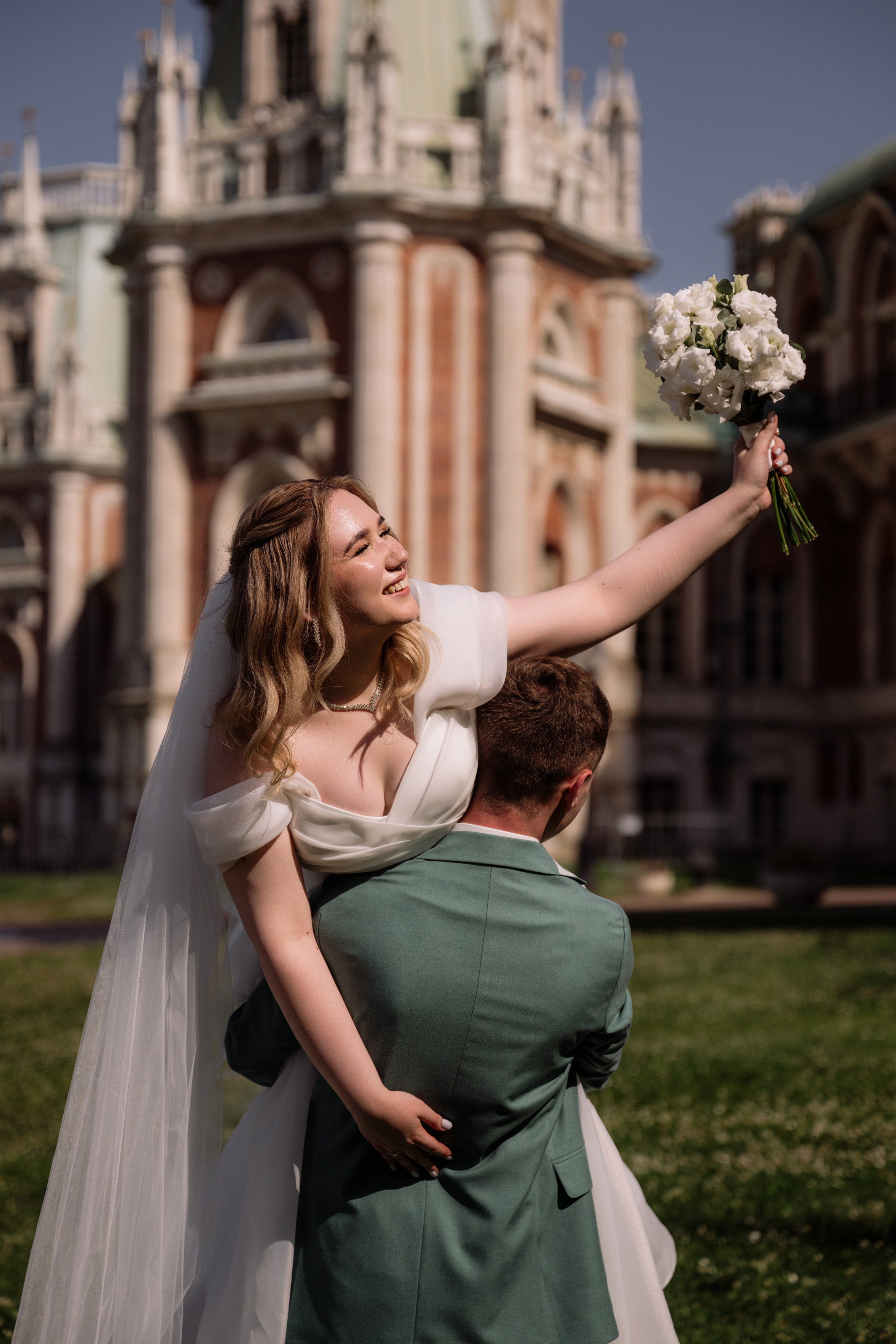 Свадебная прогулка в Царицино. Фотограф в Москве Алёна Степутенко