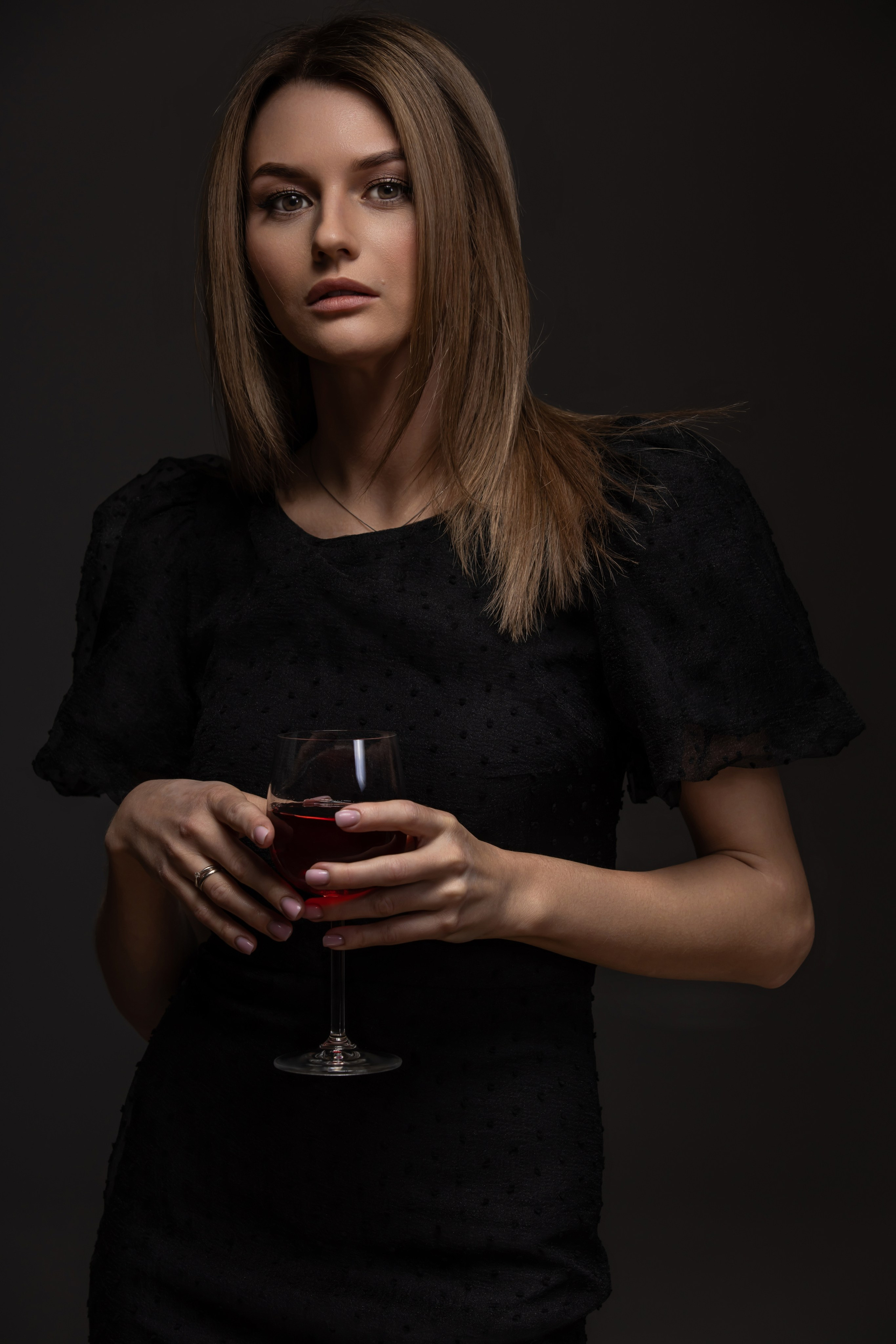 Полина. Главная