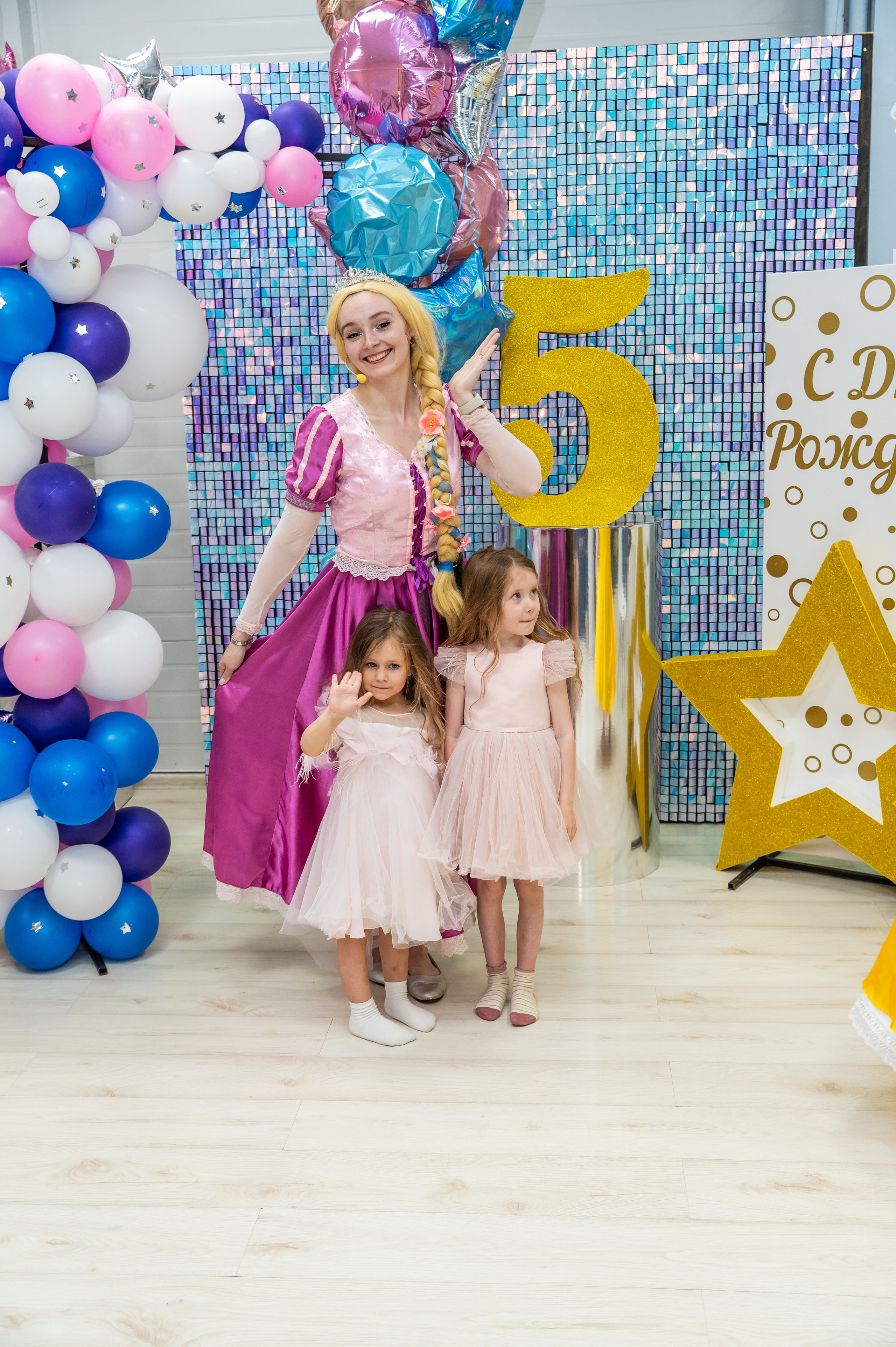 Игротека Ниндзя Кидс. Я Ольга Казанцева, фотографирую снимаю ваши киноистории и печатаю фото и цифровые портреты на холсте