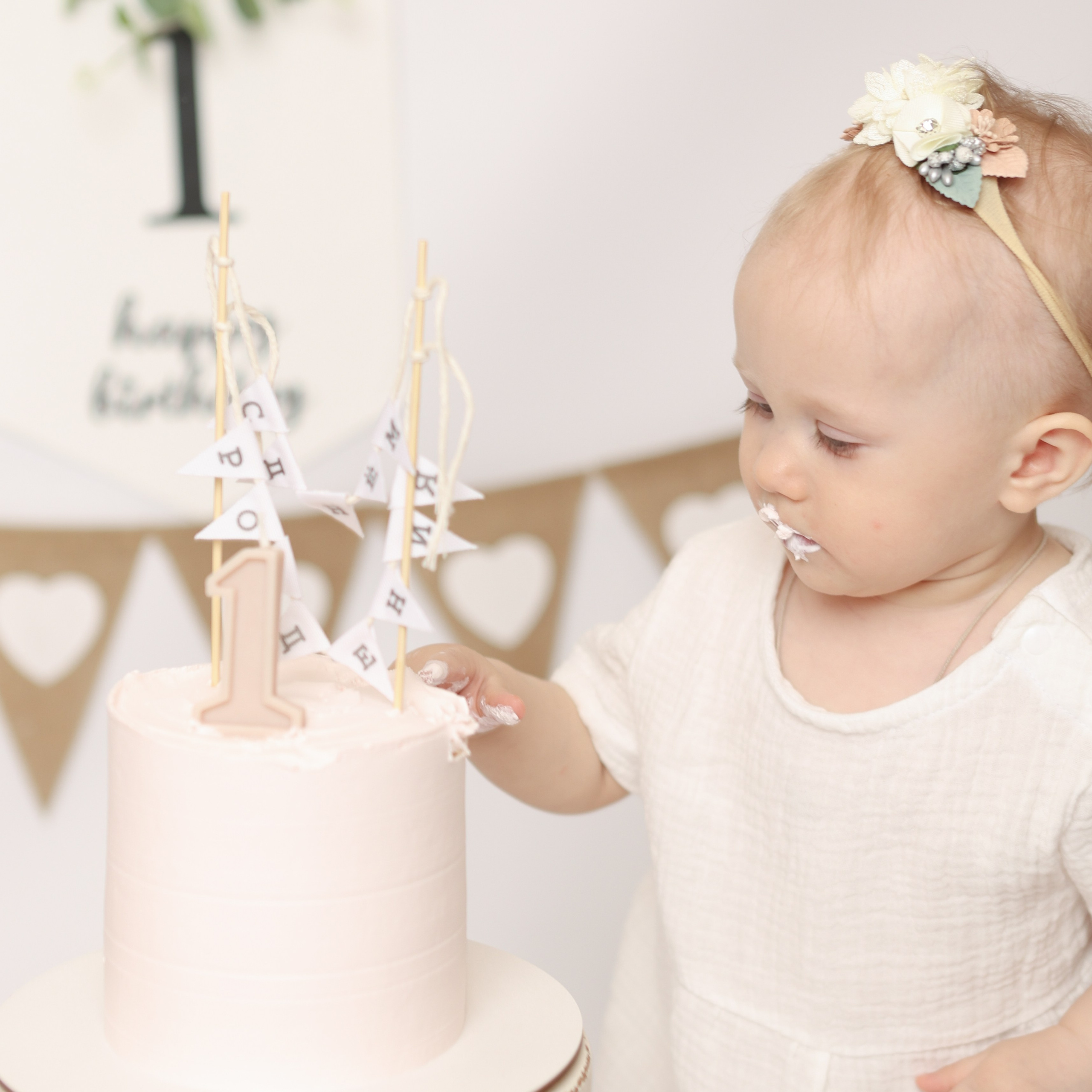 Крушение тортика. Фотограф новорожденных. Детский и семейный фотограф Марьяна Юдина