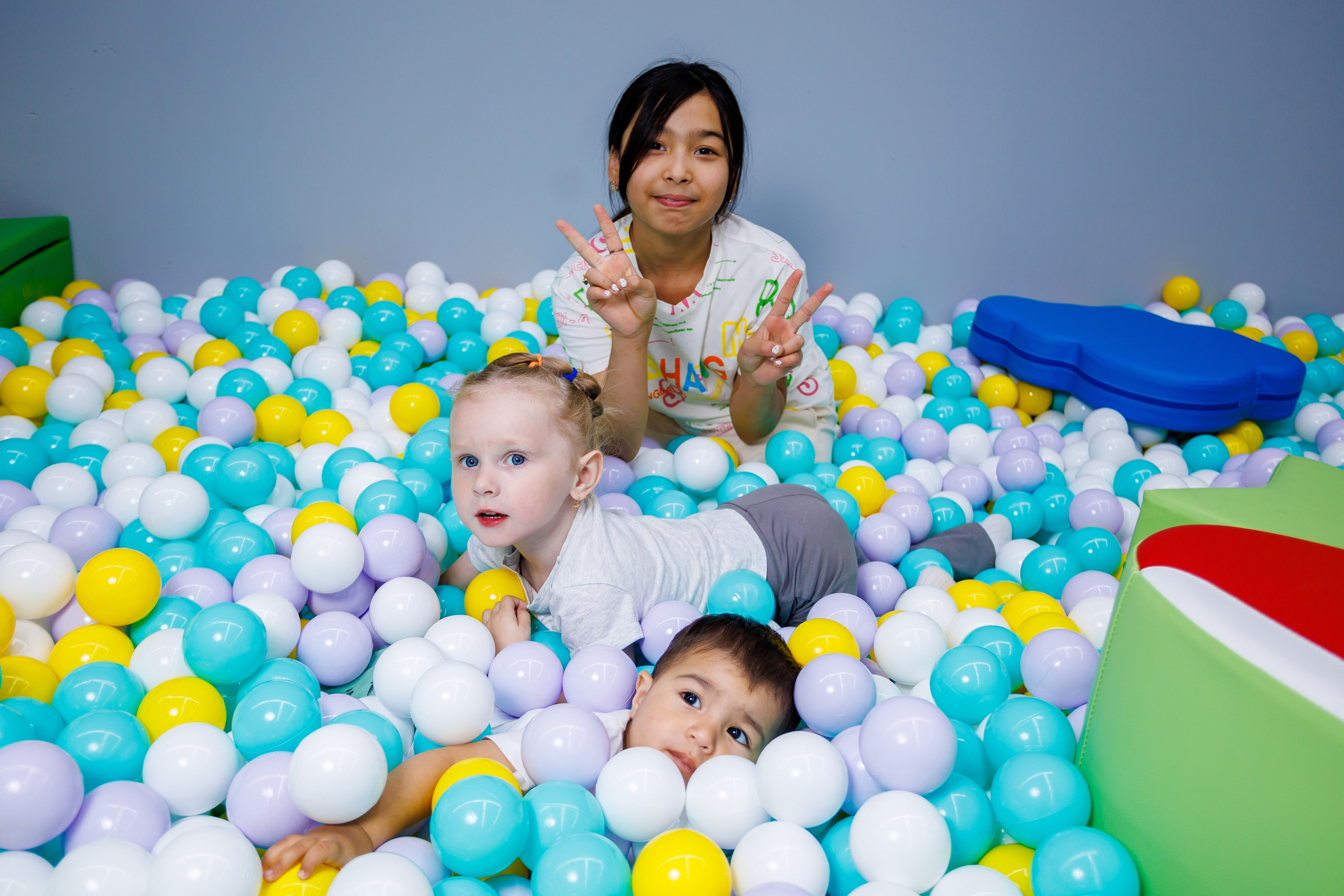 Открытие «Игрополис». Фотосессии в Тобольске, школьный фотограф, репортажная съемка