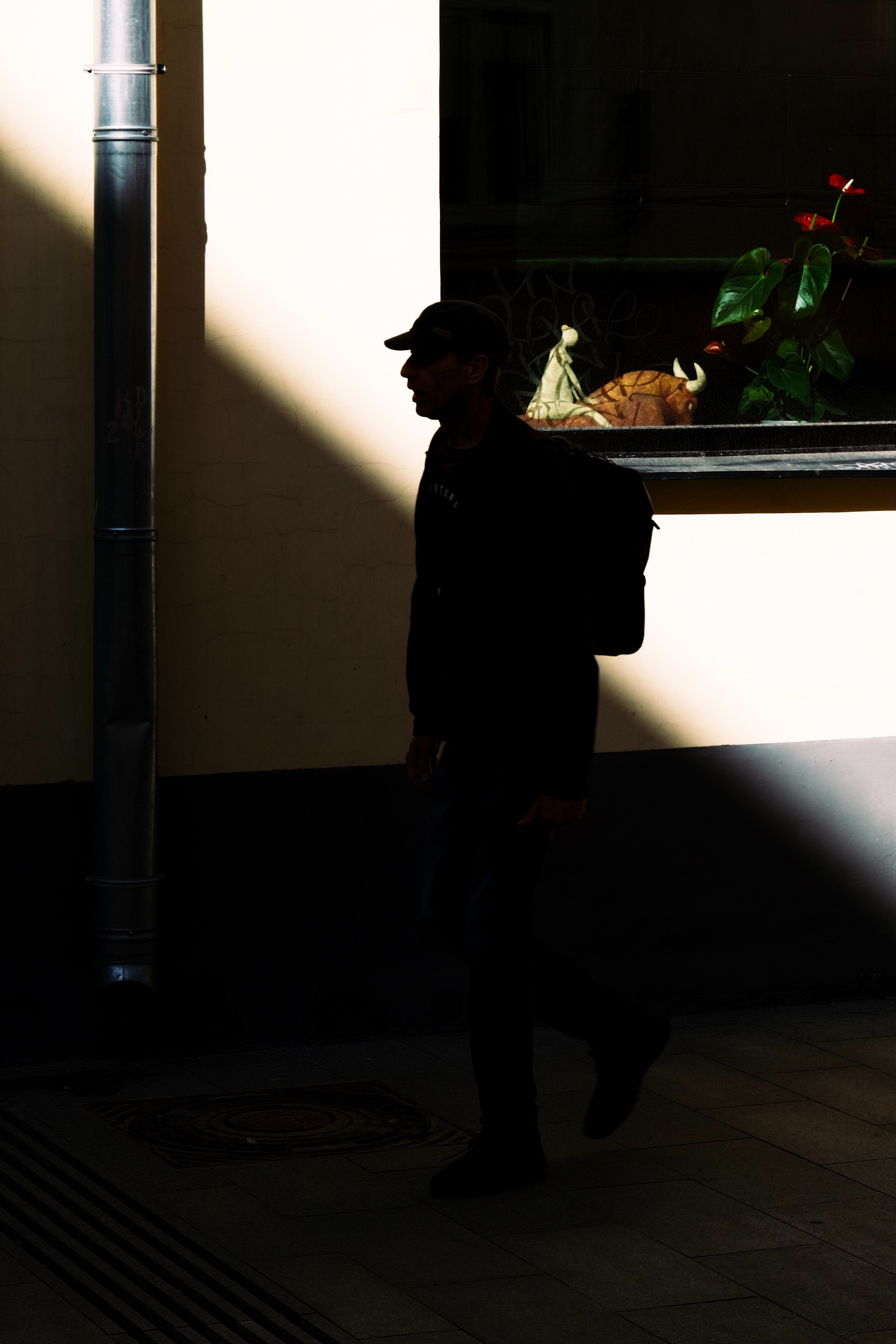 Глеб Колобаев — Яркий стрит