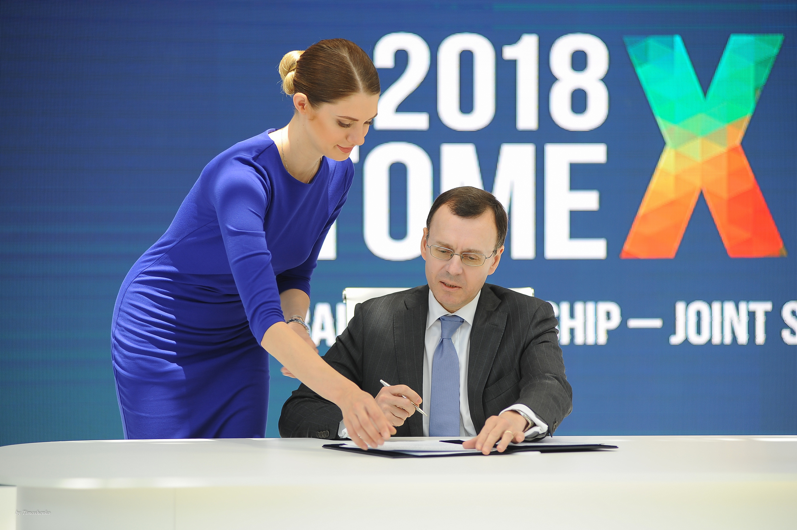 Форумы, корпоративы, мероприятия. Фотограф в Москве Дмитрий Тимошенко