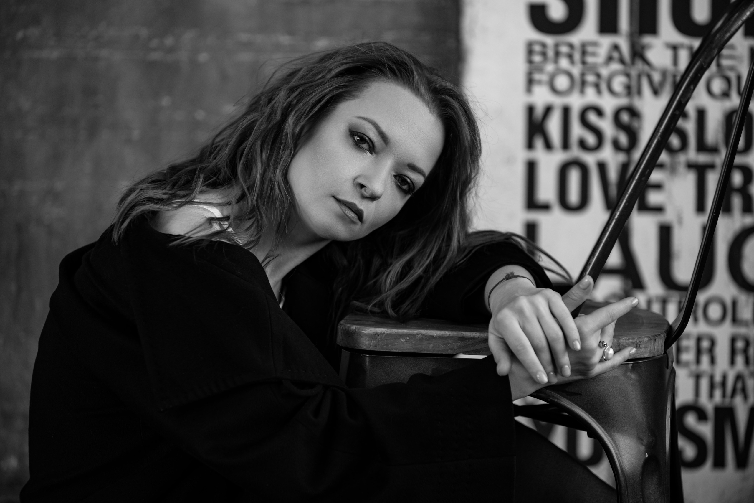 Фотодни «В ЧЁРНОМ» в рамках проекта «В ГЛЯНЕЦ!». Портретный фотограф в Москве Артем Венглинский