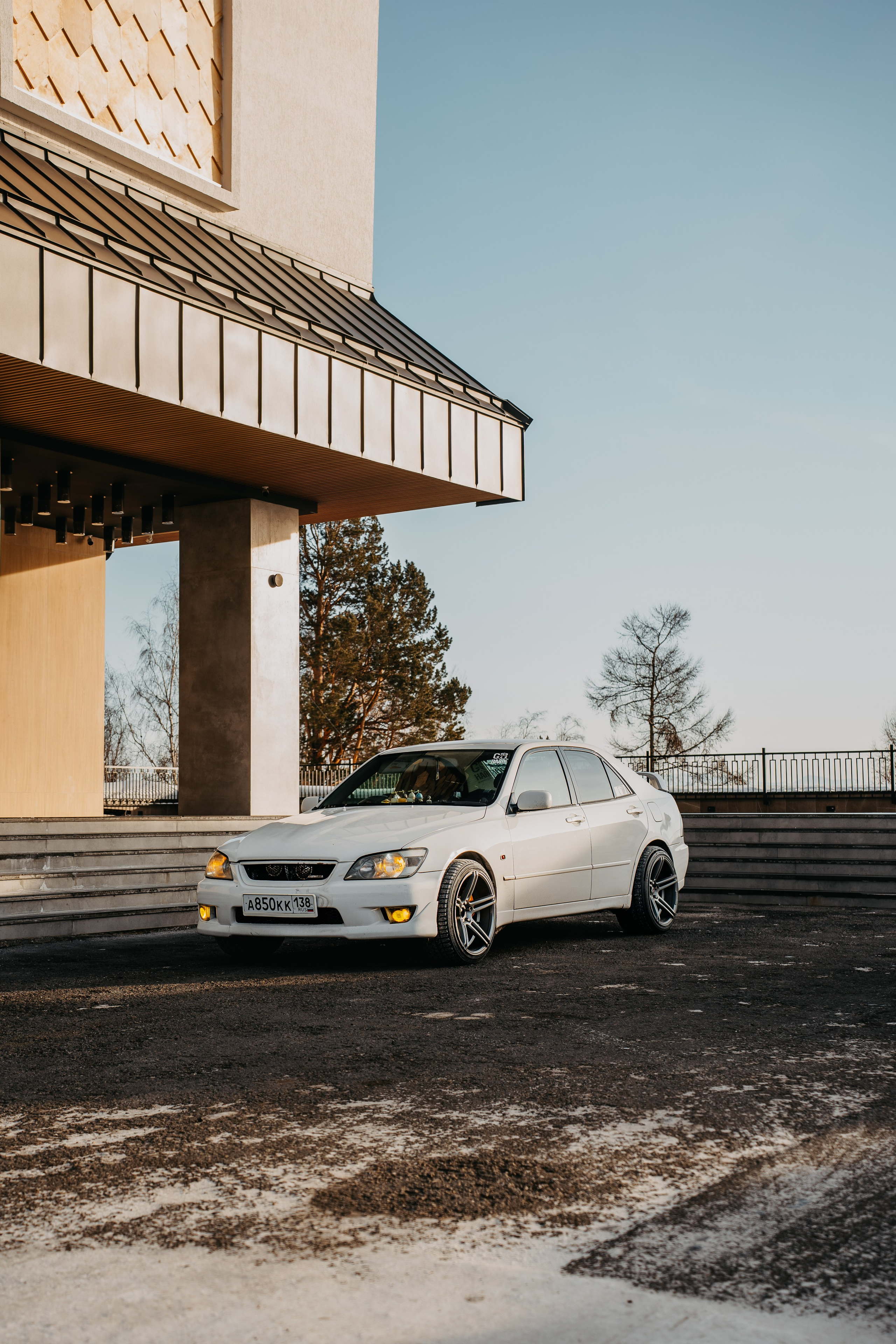 Toyota Altezza. Фотограф, видеограф и пилот дрона на Байкале
