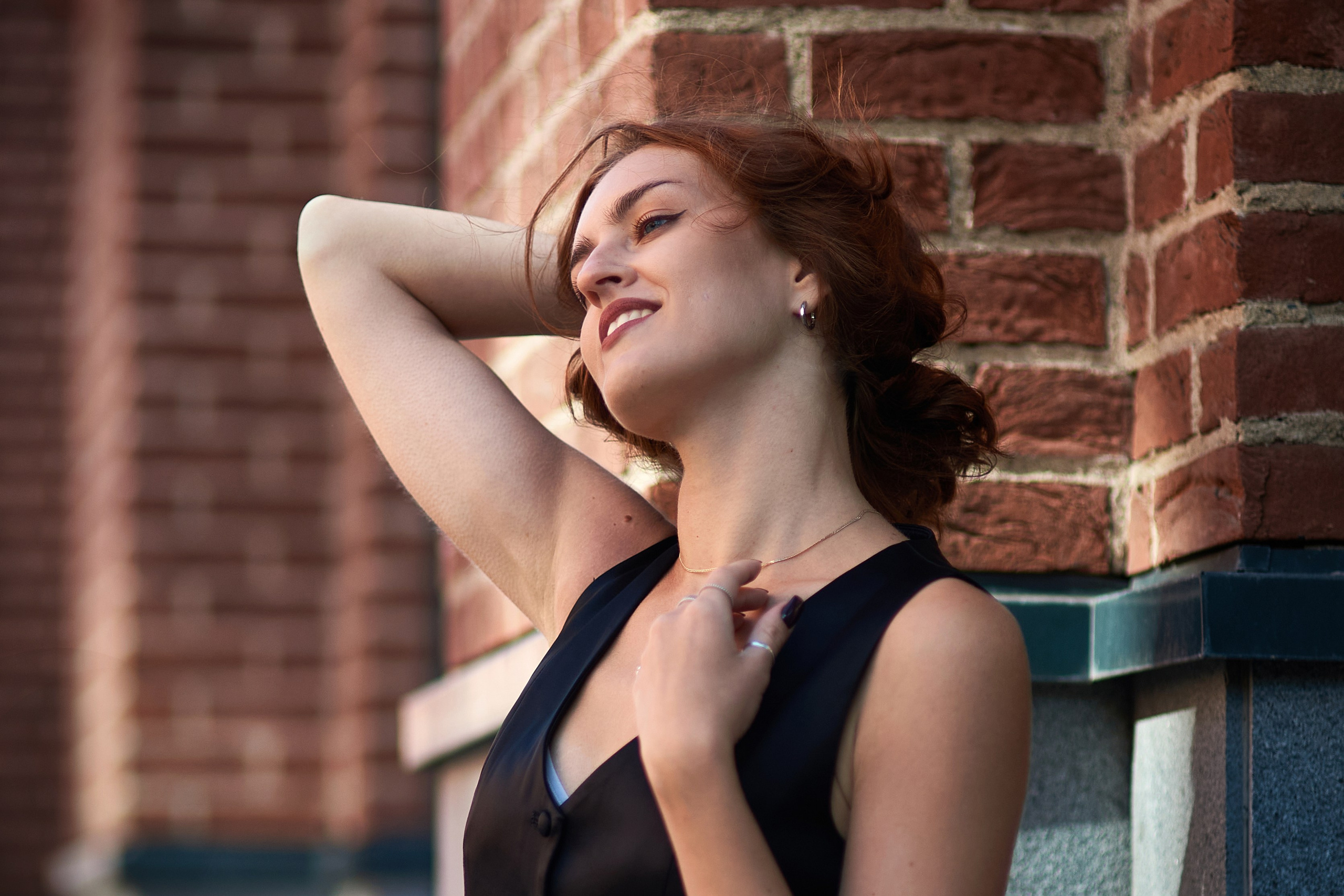 Девушка в городе. Фотограф Владимир Артамонов