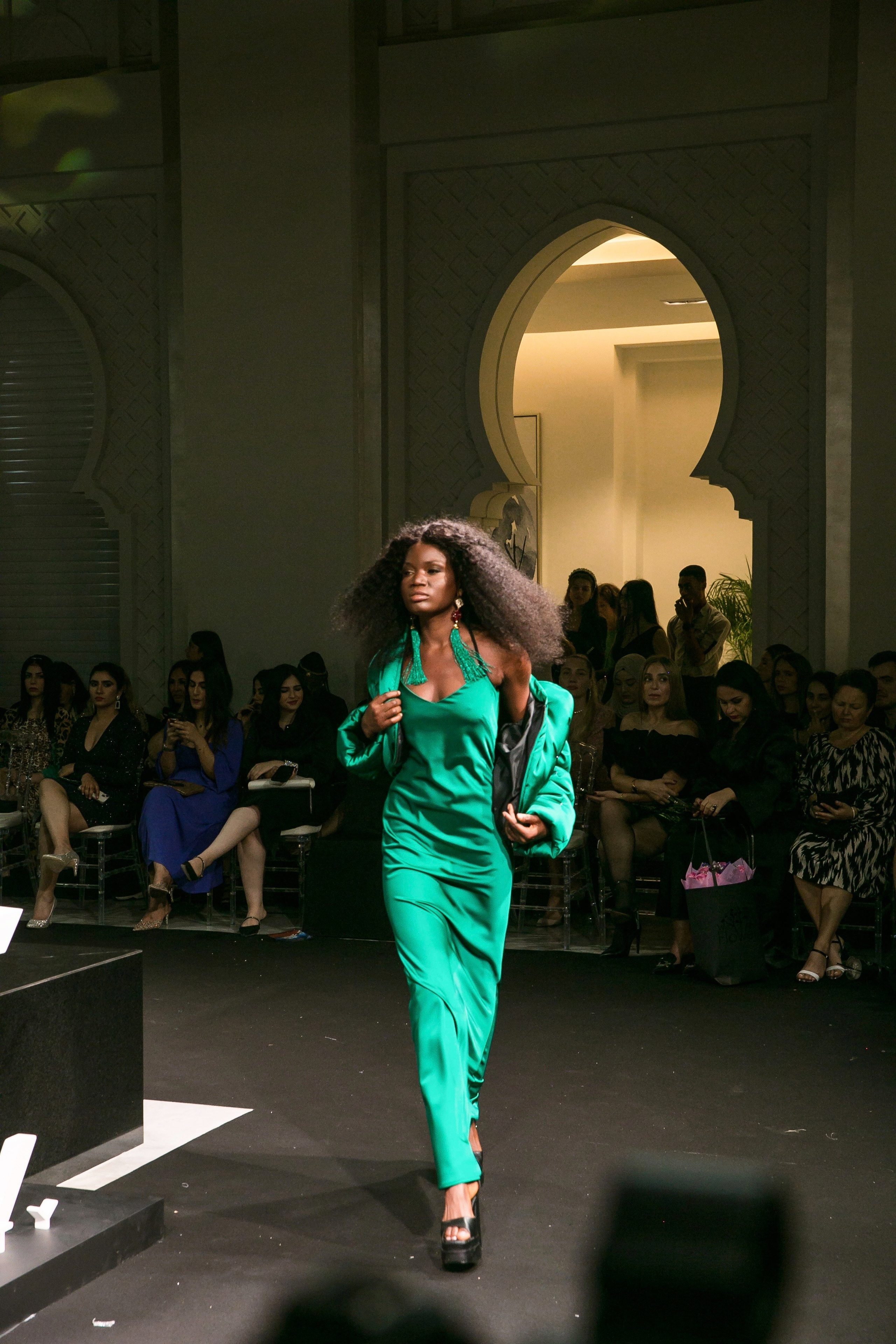 Показ в Дубае LEFFERS. Фотограф и видеограф Анна Домашенко