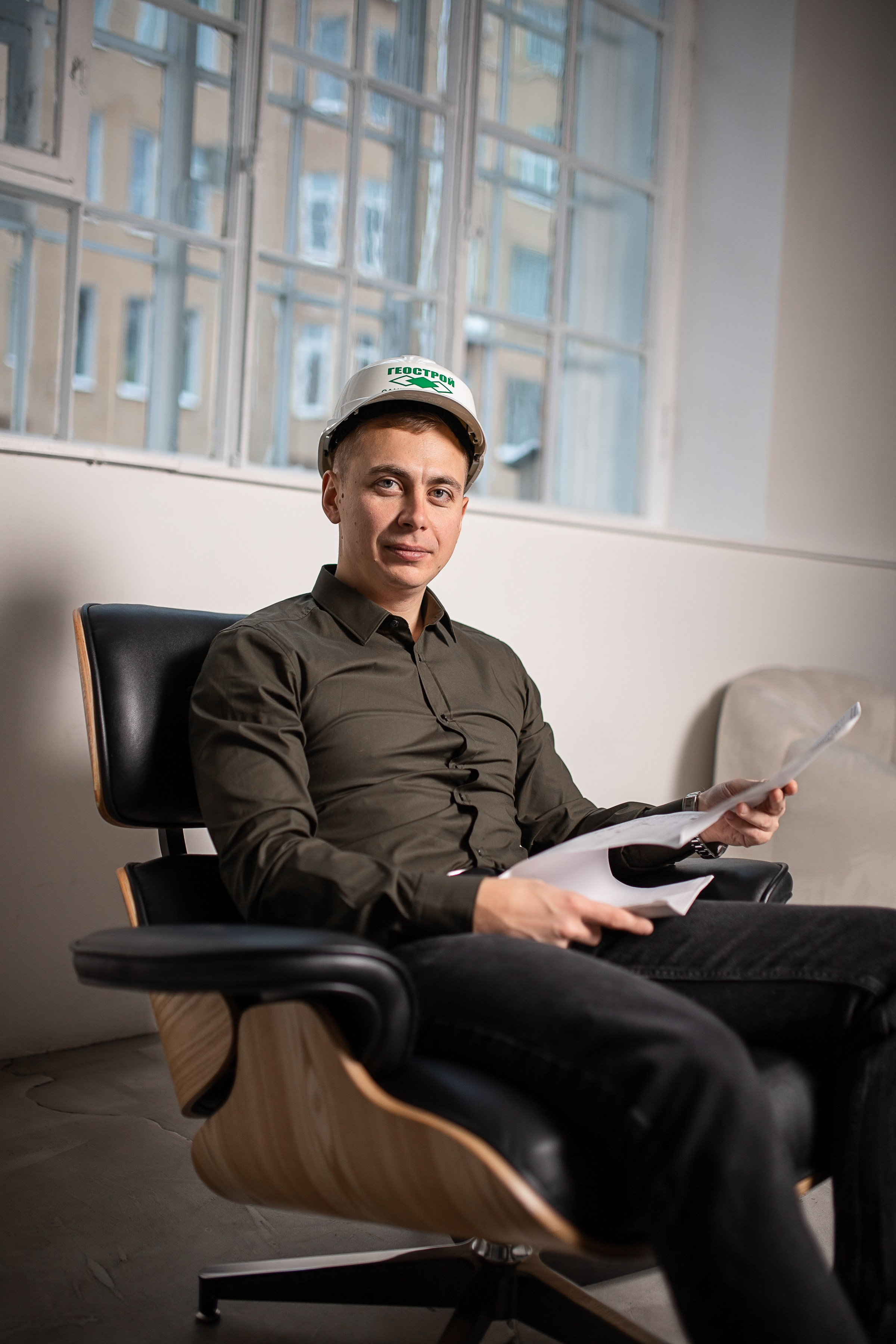 Ян строитель. Фотограф Санкт-Петербург Раднаева Юлия