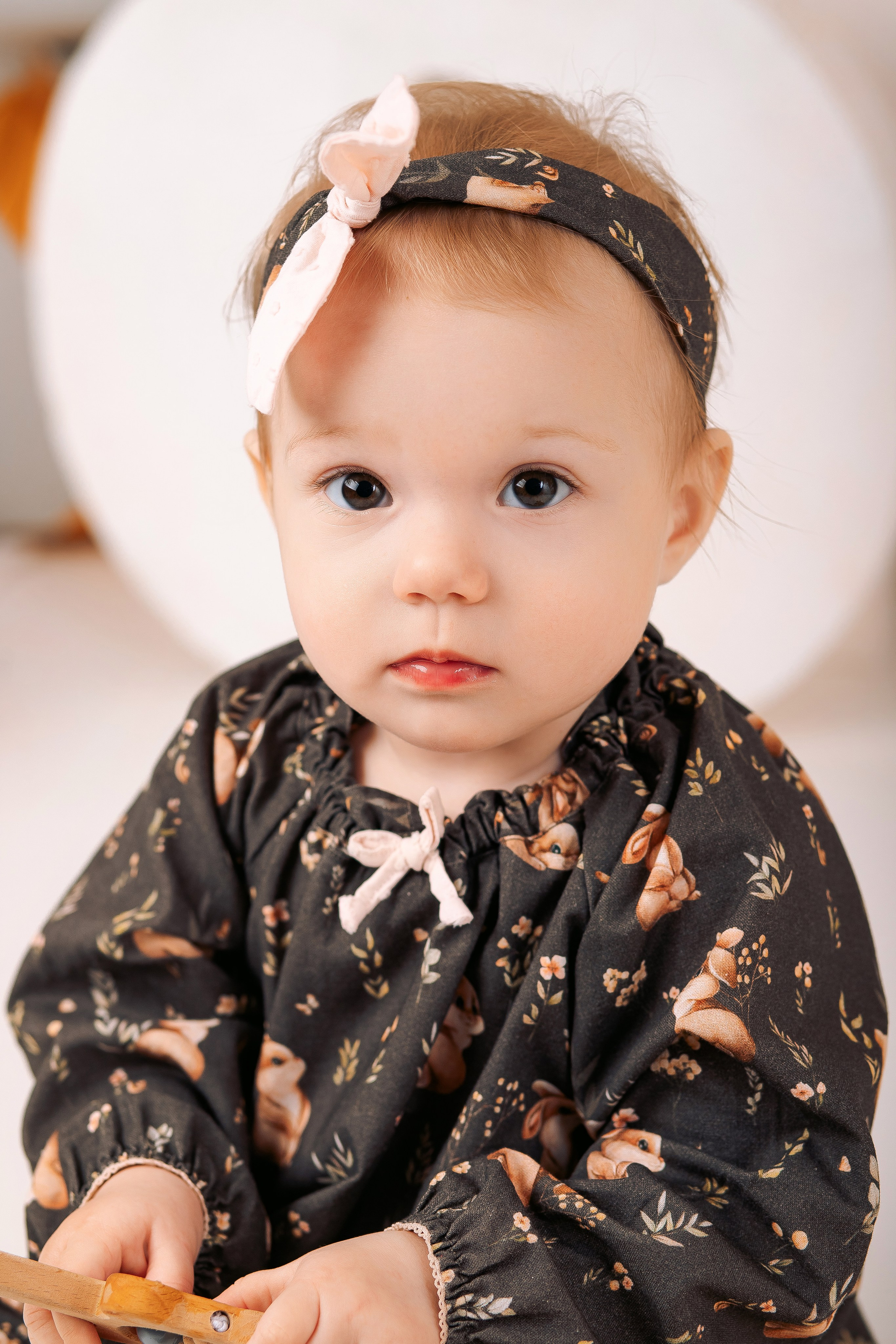 Фотосессия первый тортик для девочки. Семейный фотограф Анна Скворцова